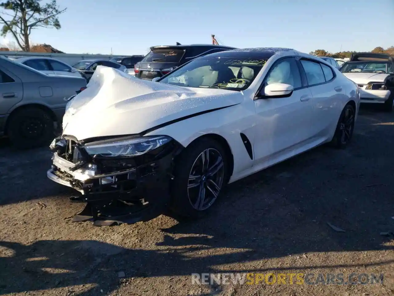 2 Photograph of a damaged car WBAGV4C07MCF16623 BMW 8 SERIES 2021