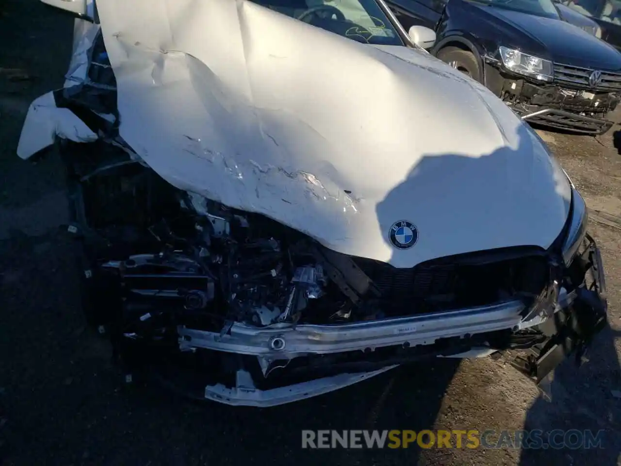 7 Photograph of a damaged car WBAGV4C07MCF16623 BMW 8 SERIES 2021