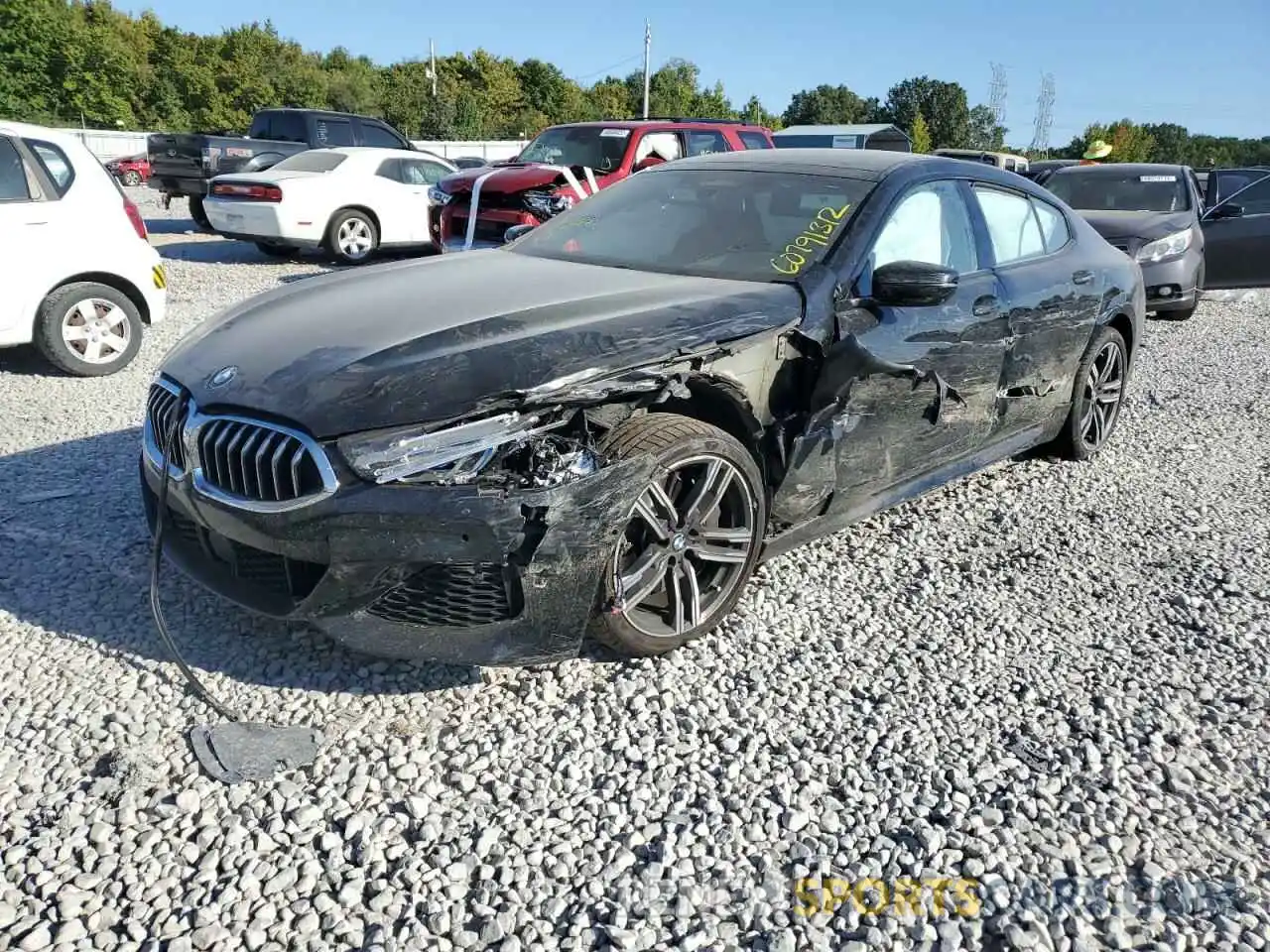 2 Photograph of a damaged car WBAGV4C09MCF85748 BMW 8 SERIES 2021