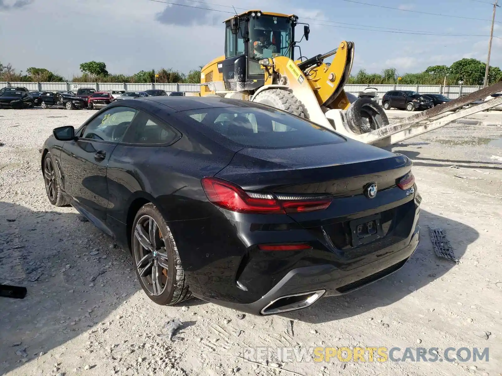 3 Фотография поврежденного автомобиля WBAAE2C0XNCH22546 BMW 8 SERIES 2022