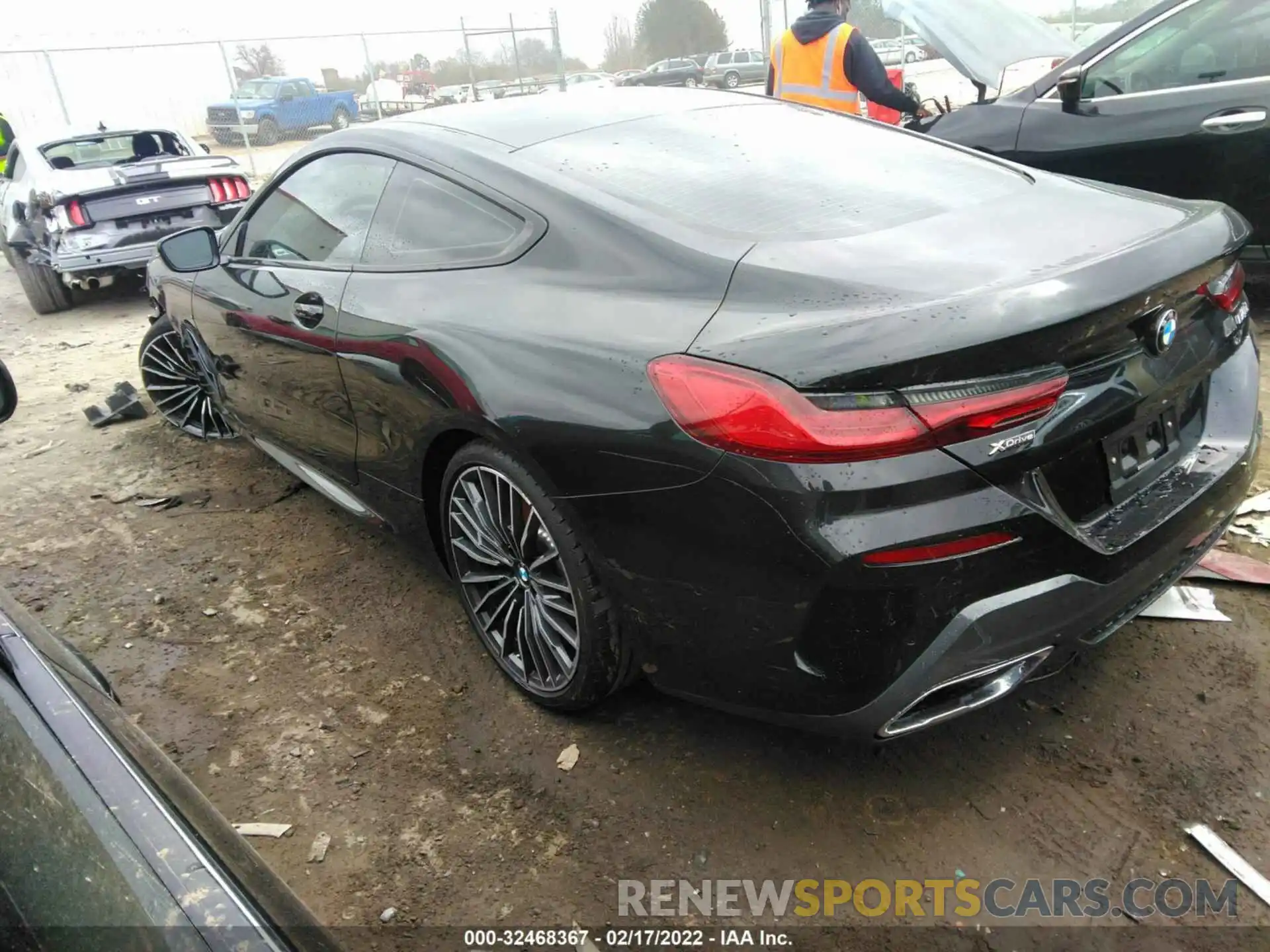 3 Photograph of a damaged car WBAAE4C06NCG94014 BMW 8 SERIES 2022