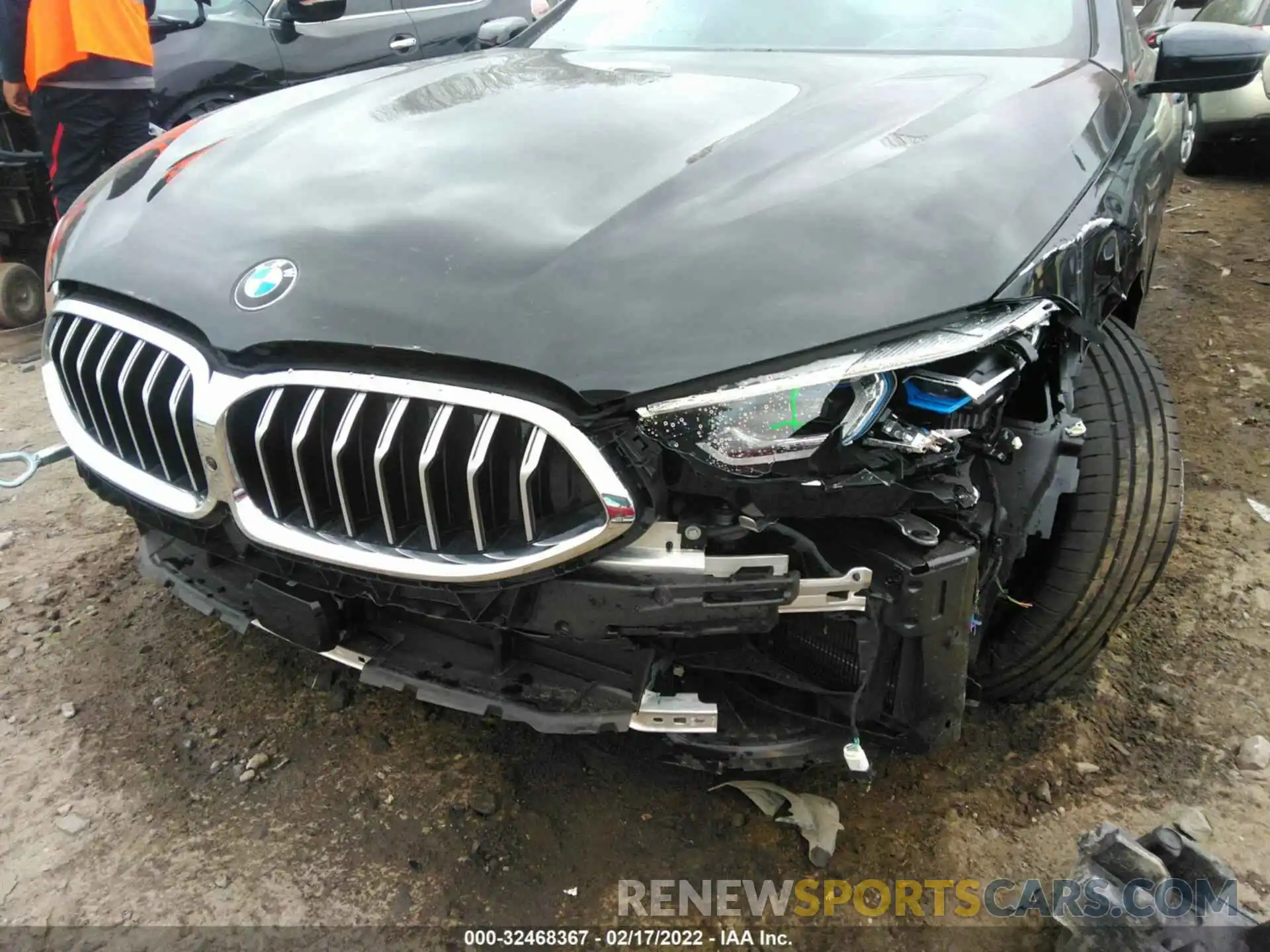 6 Photograph of a damaged car WBAAE4C06NCG94014 BMW 8 SERIES 2022