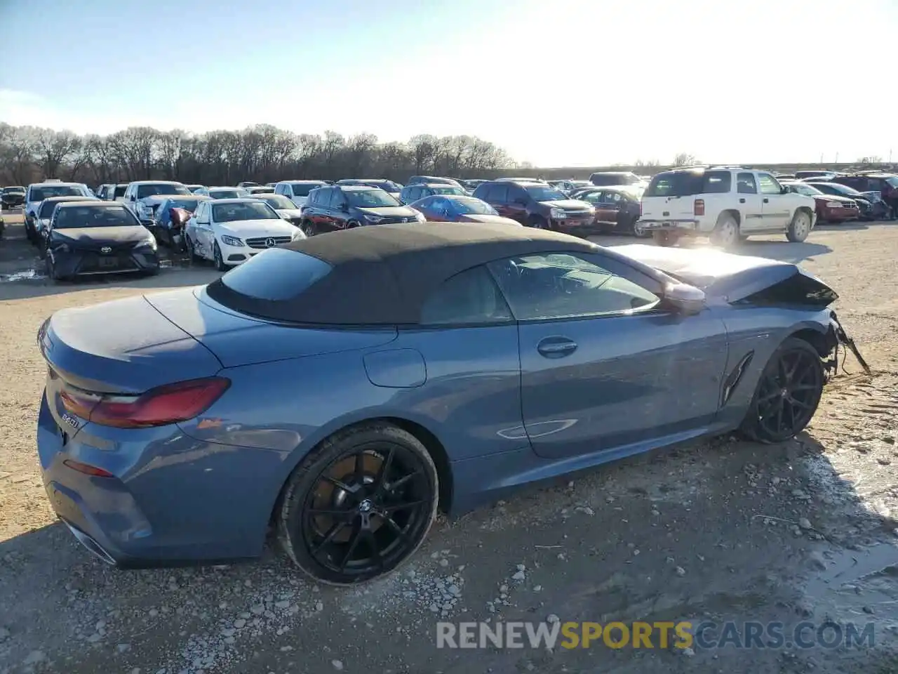 3 Photograph of a damaged car WBADZ2C00NCJ36954 BMW 8 SERIES 2022