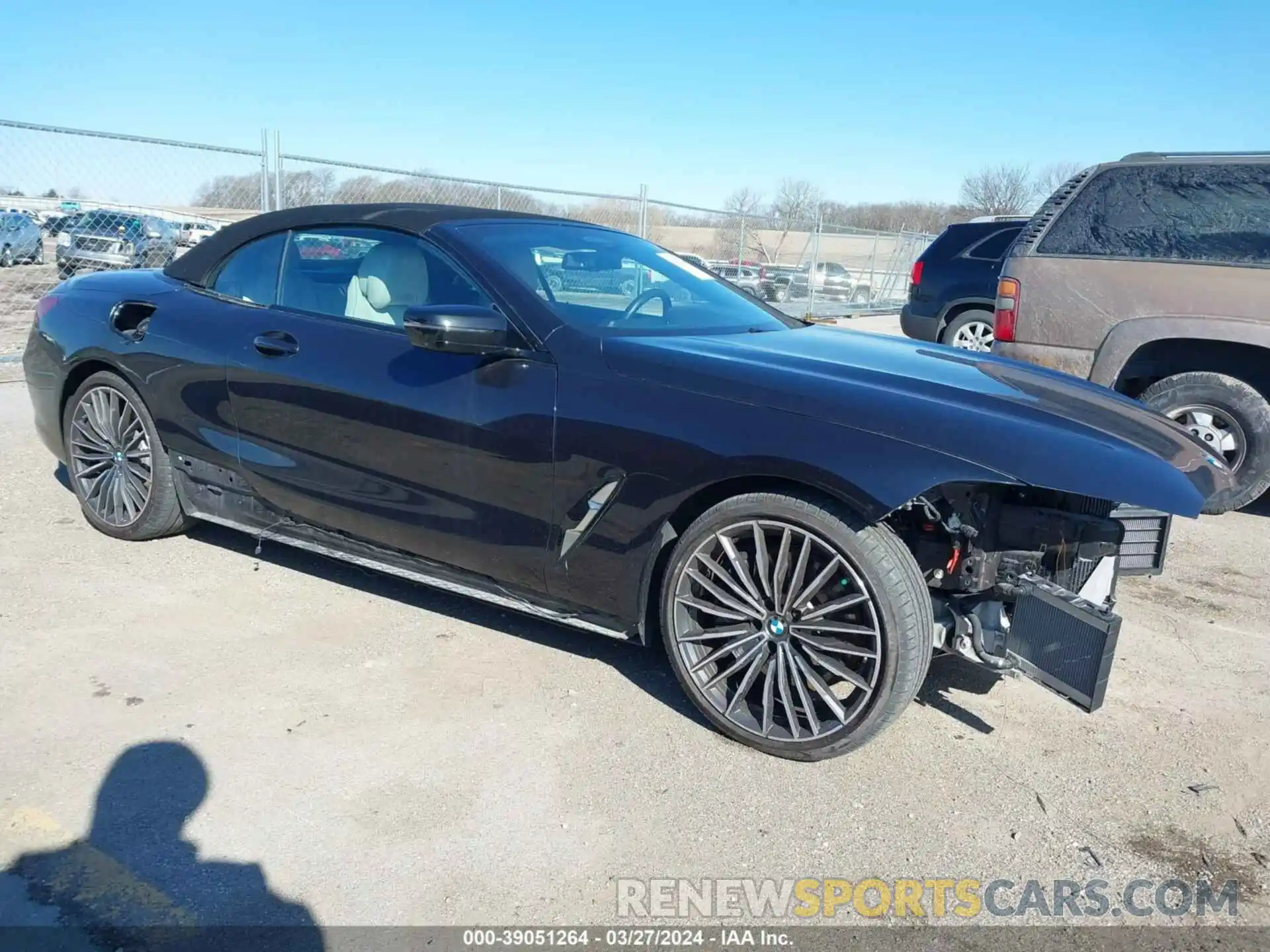 1 Photograph of a damaged car WBADZ4C08NCH77235 BMW 840I 2022