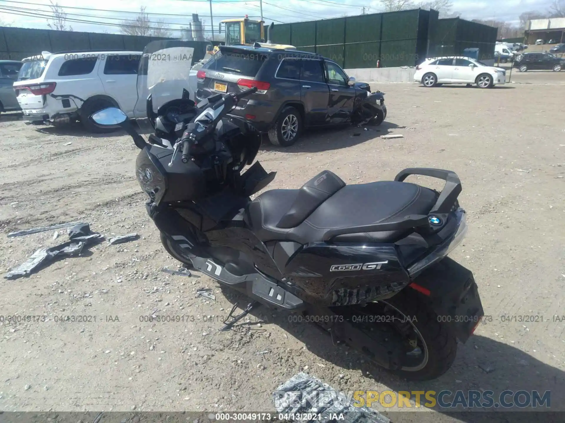 3 Photograph of a damaged car WB10C1501KZ316668 BMW C650 2019