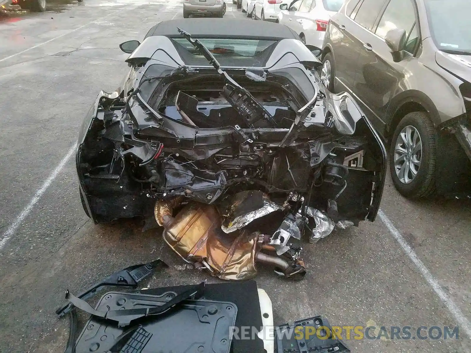 9 Photograph of a damaged car WBY2Z6C53K7D05352 BMW I SERIES 2019