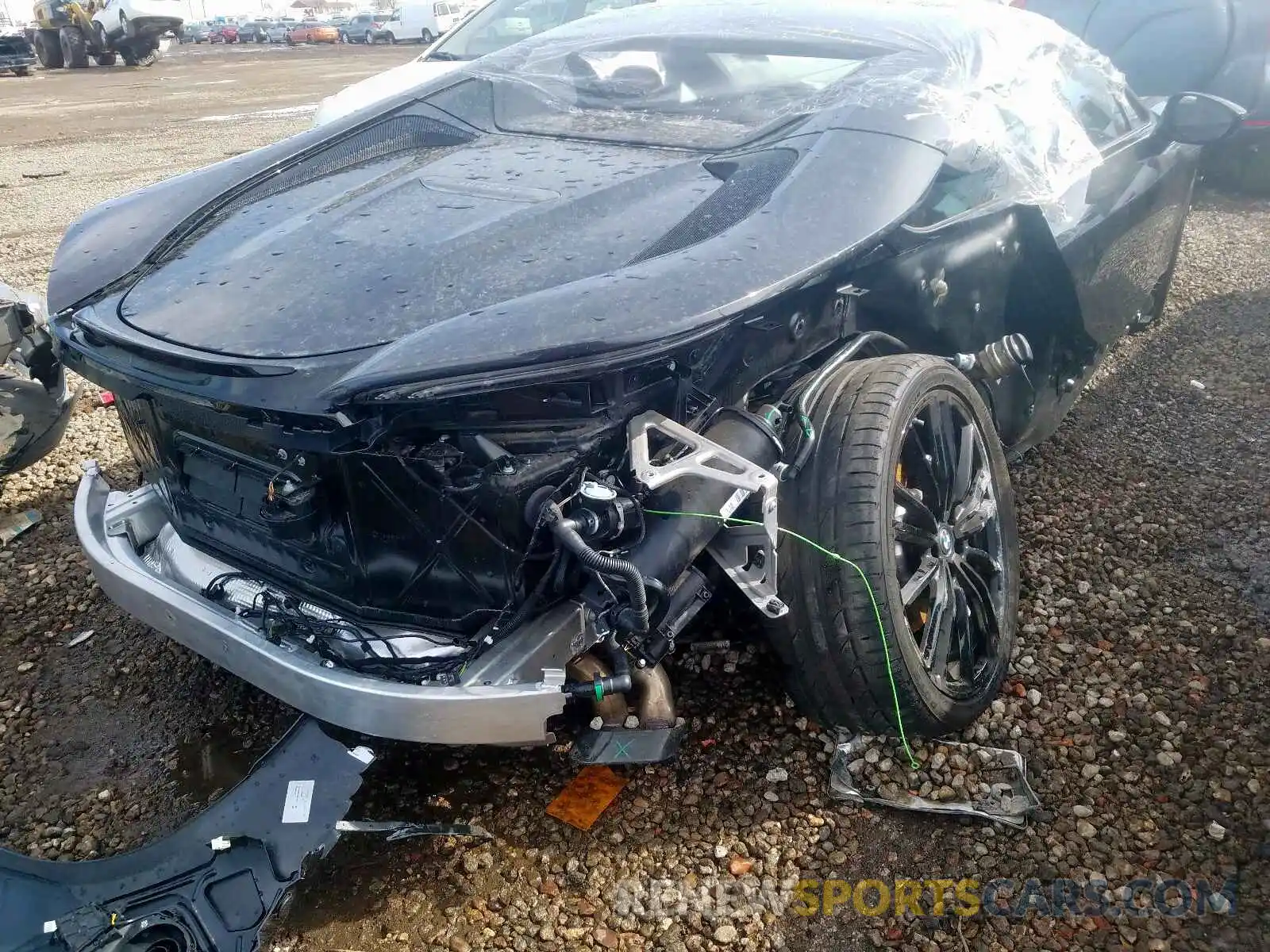 4 Photograph of a damaged car WBY2Z6C59KVG98155 BMW I SERIES 2019