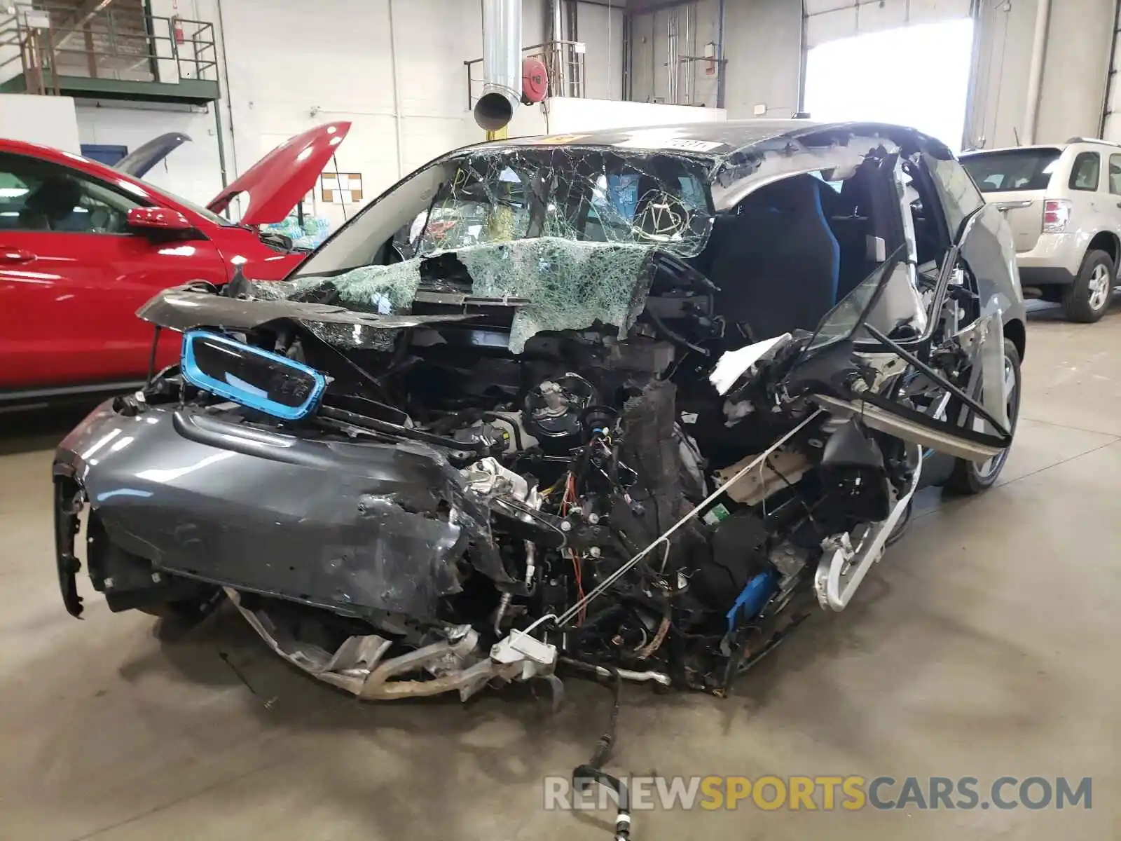 2 Photograph of a damaged car WBY8P2C56K7E32105 BMW I SERIES 2019