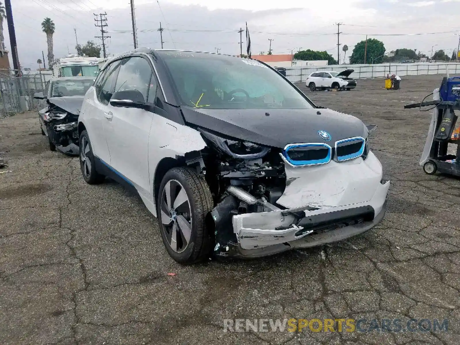 1 Photograph of a damaged car WBY8P4C52K7E14146 BMW I SERIES 2019