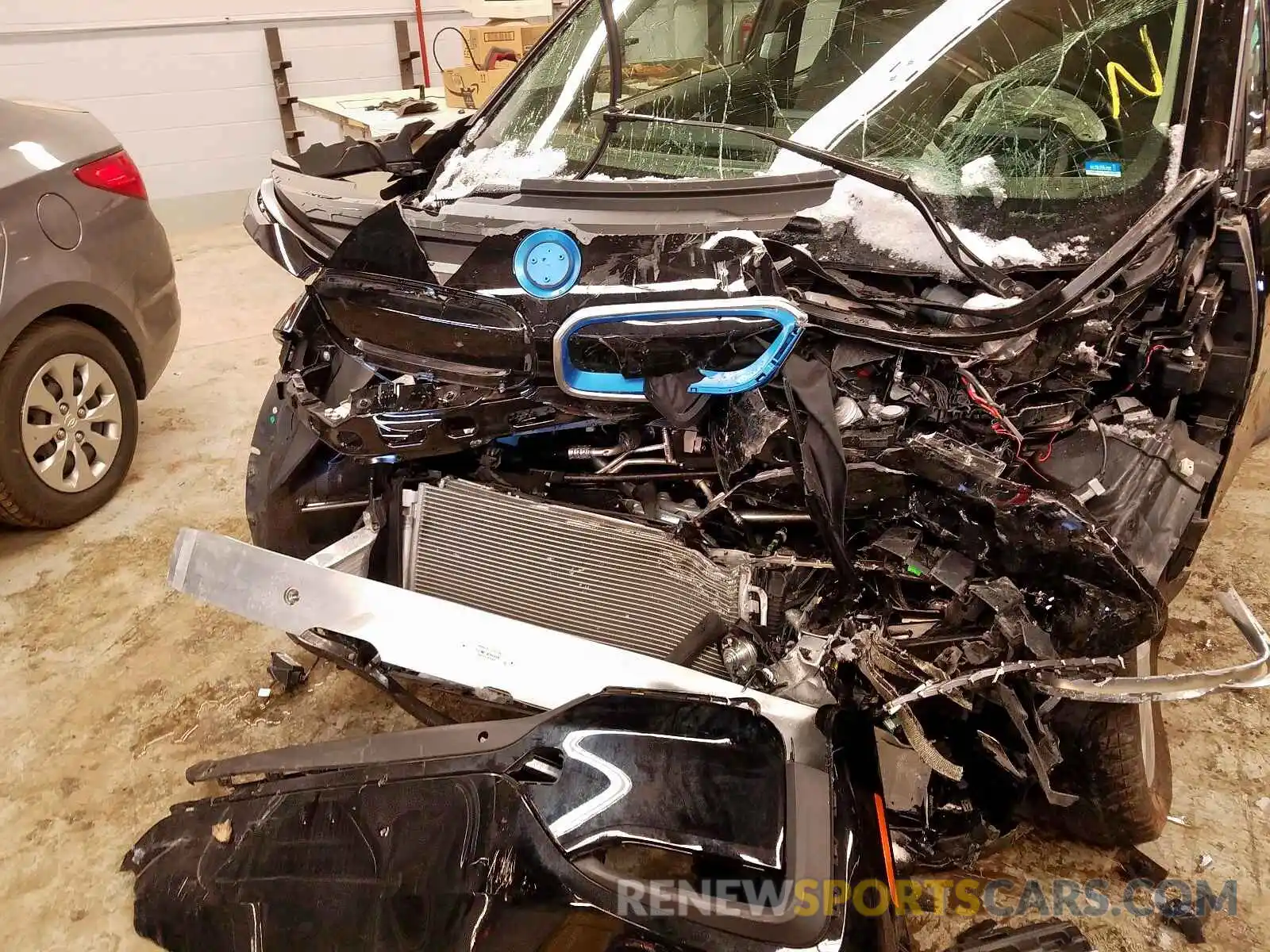 9 Photograph of a damaged car WBY8P4C53K7D98345 BMW I SERIES 2019