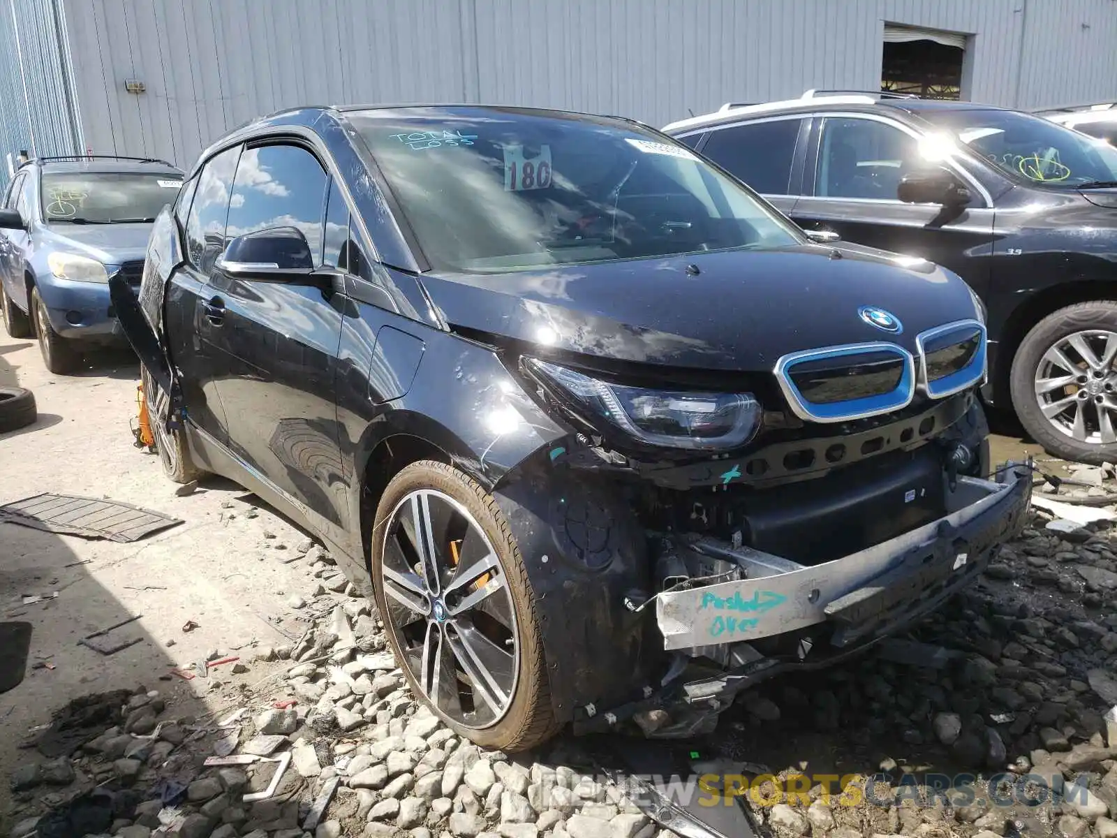 1 Photograph of a damaged car WBY8P4C55K7D30662 BMW I SERIES 2019