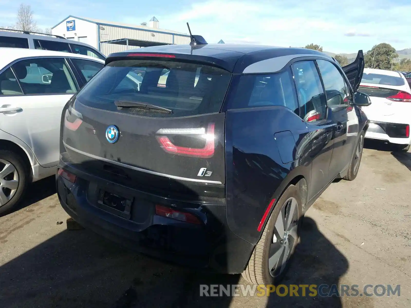 4 Photograph of a damaged car WBY8P4C55K7E69884 BMW I SERIES 2019