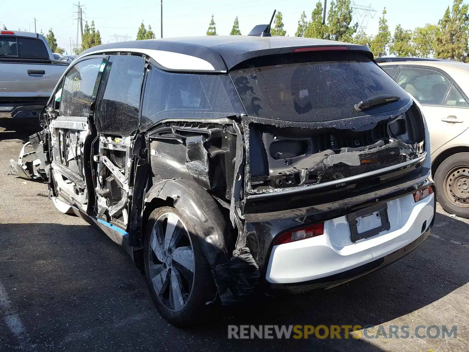 3 Photograph of a damaged car WBY8P4C56K7D22974 BMW I SERIES 2019