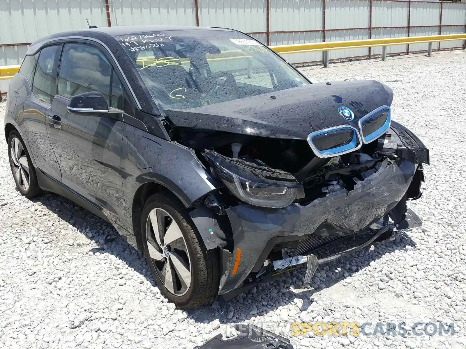 1 Photograph of a damaged car WBY8P4C57K7E21643 BMW I SERIES 2019