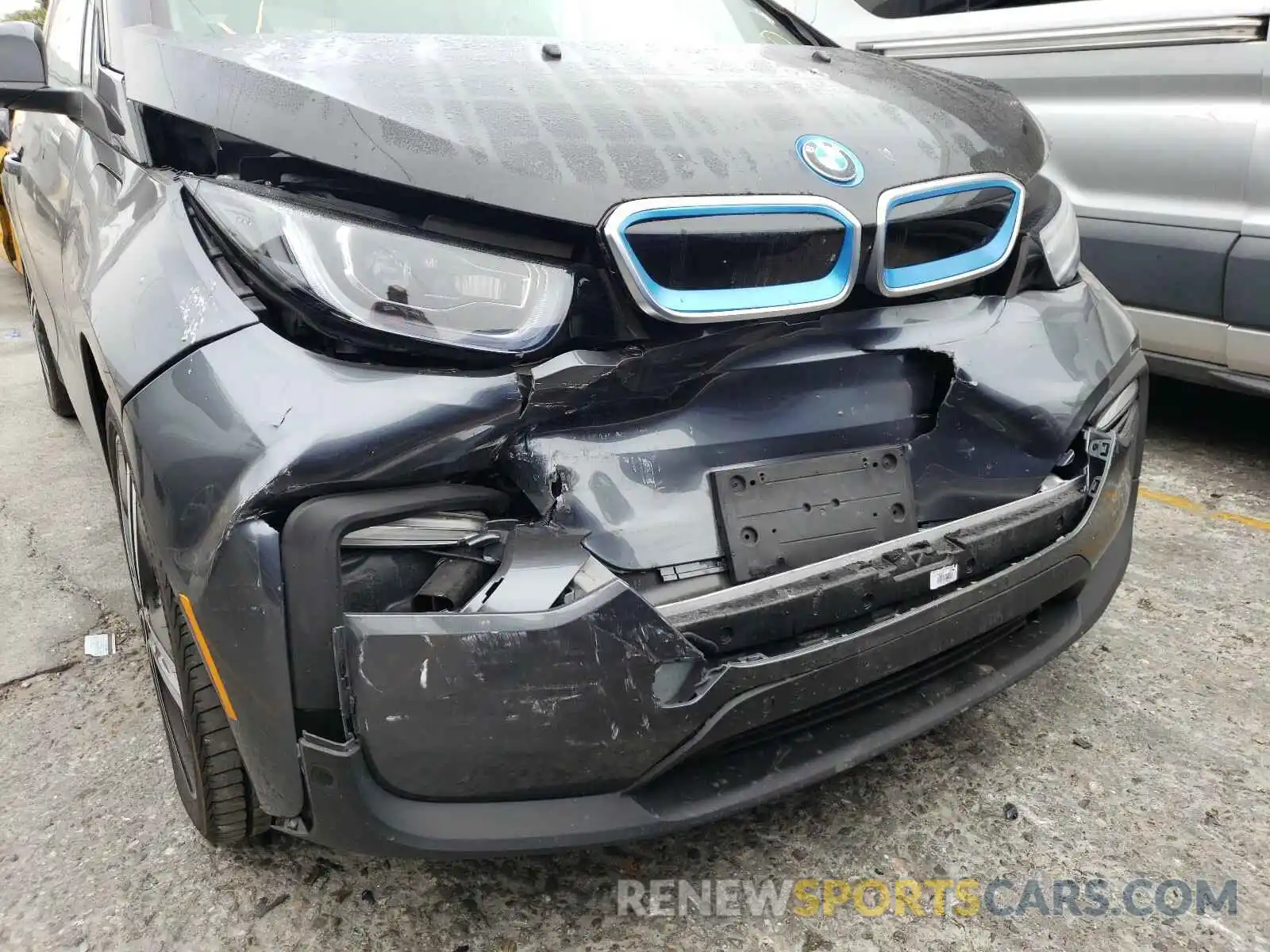 9 Photograph of a damaged car WBY8P4C5XK7E76071 BMW I SERIES 2019
