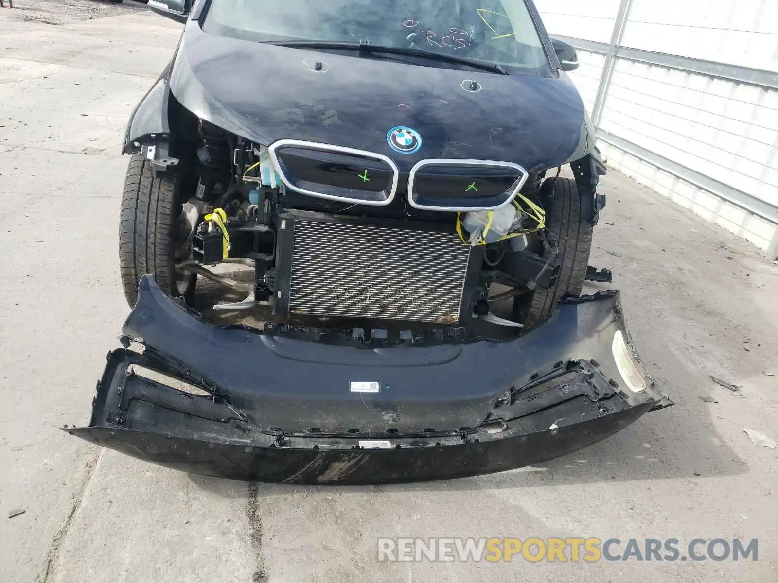 9 Photograph of a damaged car WBY8P8C54K7D02052 BMW I SERIES 2019