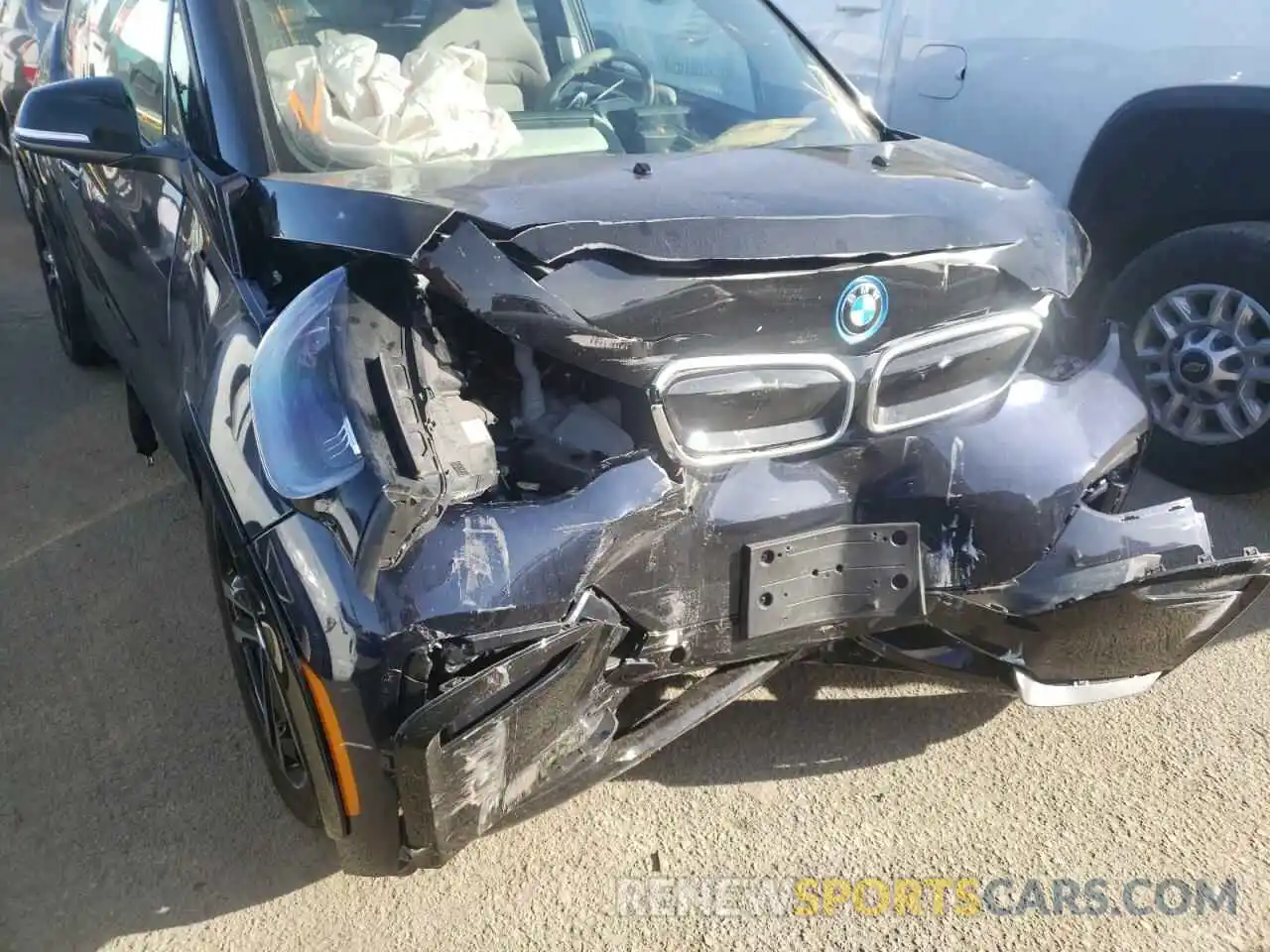 9 Photograph of a damaged car WBY8P8C54K7E08839 BMW I SERIES 2019