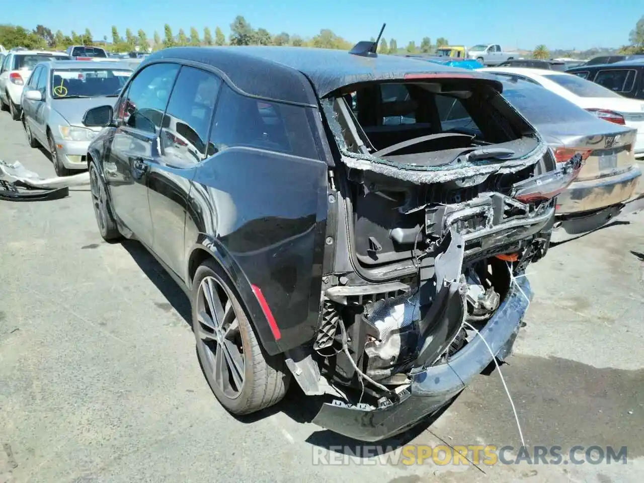 3 Photograph of a damaged car WBY8P8C58K7D37371 BMW I SERIES 2019