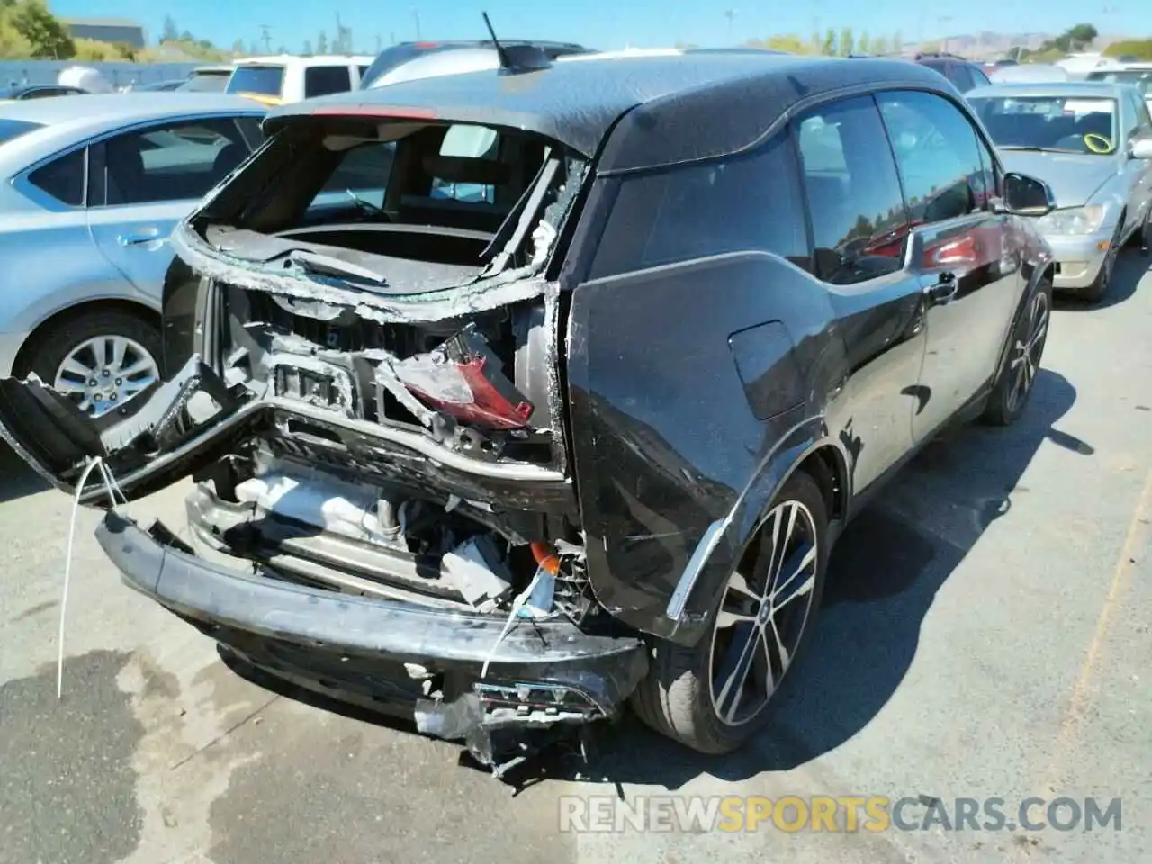 4 Photograph of a damaged car WBY8P8C58K7D37371 BMW I SERIES 2019