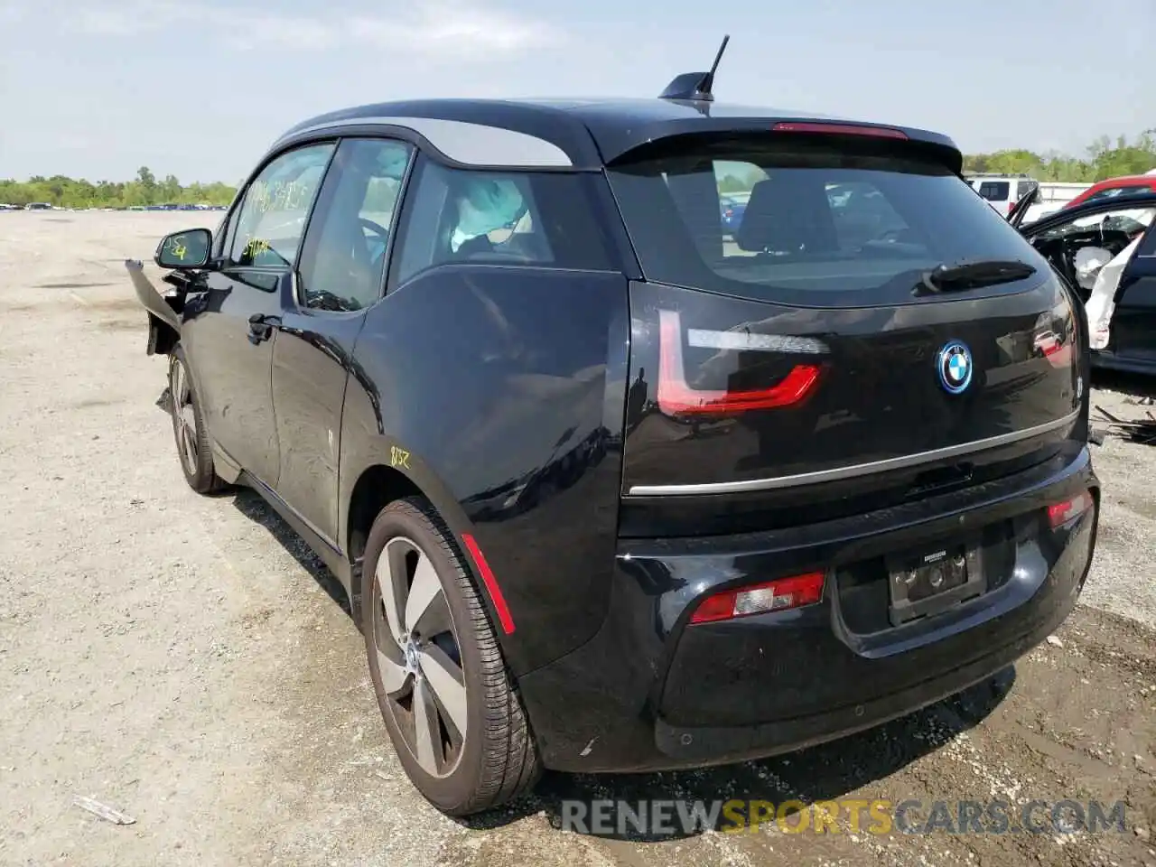 3 Photograph of a damaged car WBY8P2C02M7H99137 BMW I SERIES 2021