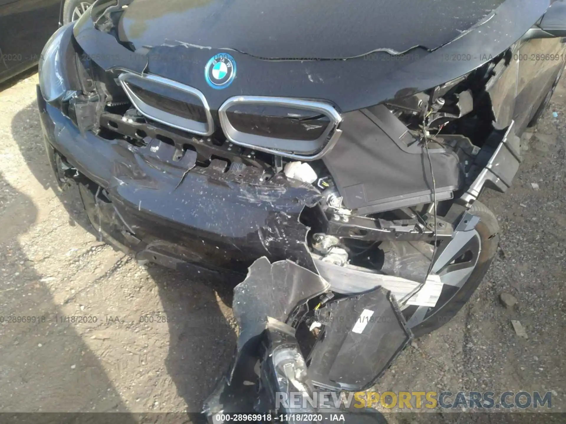 6 Photograph of a damaged car WBY8P2C51K7E55713 BMW I3 2019