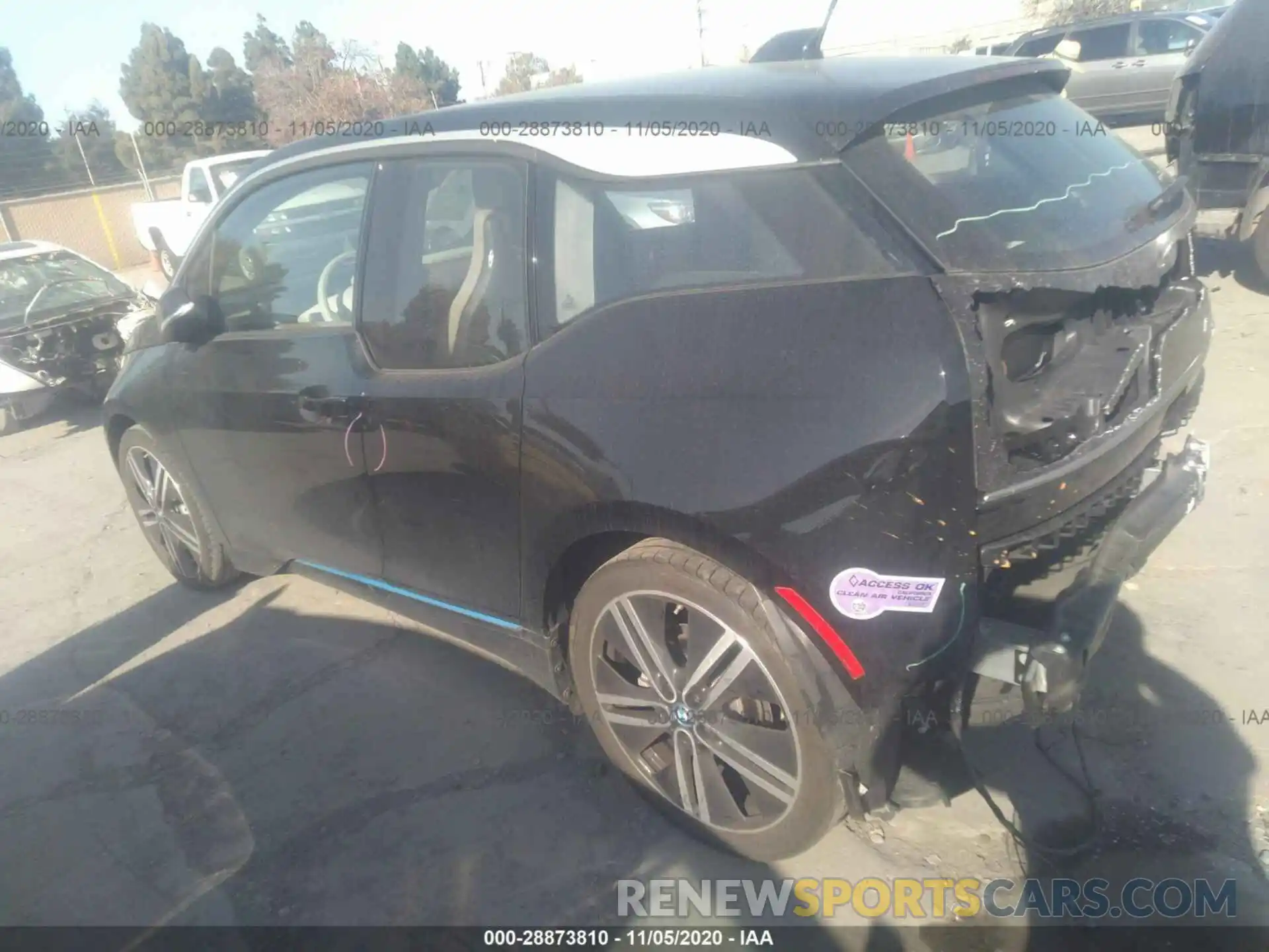 3 Photograph of a damaged car WBY8P2C52K7D71349 BMW I3 2019