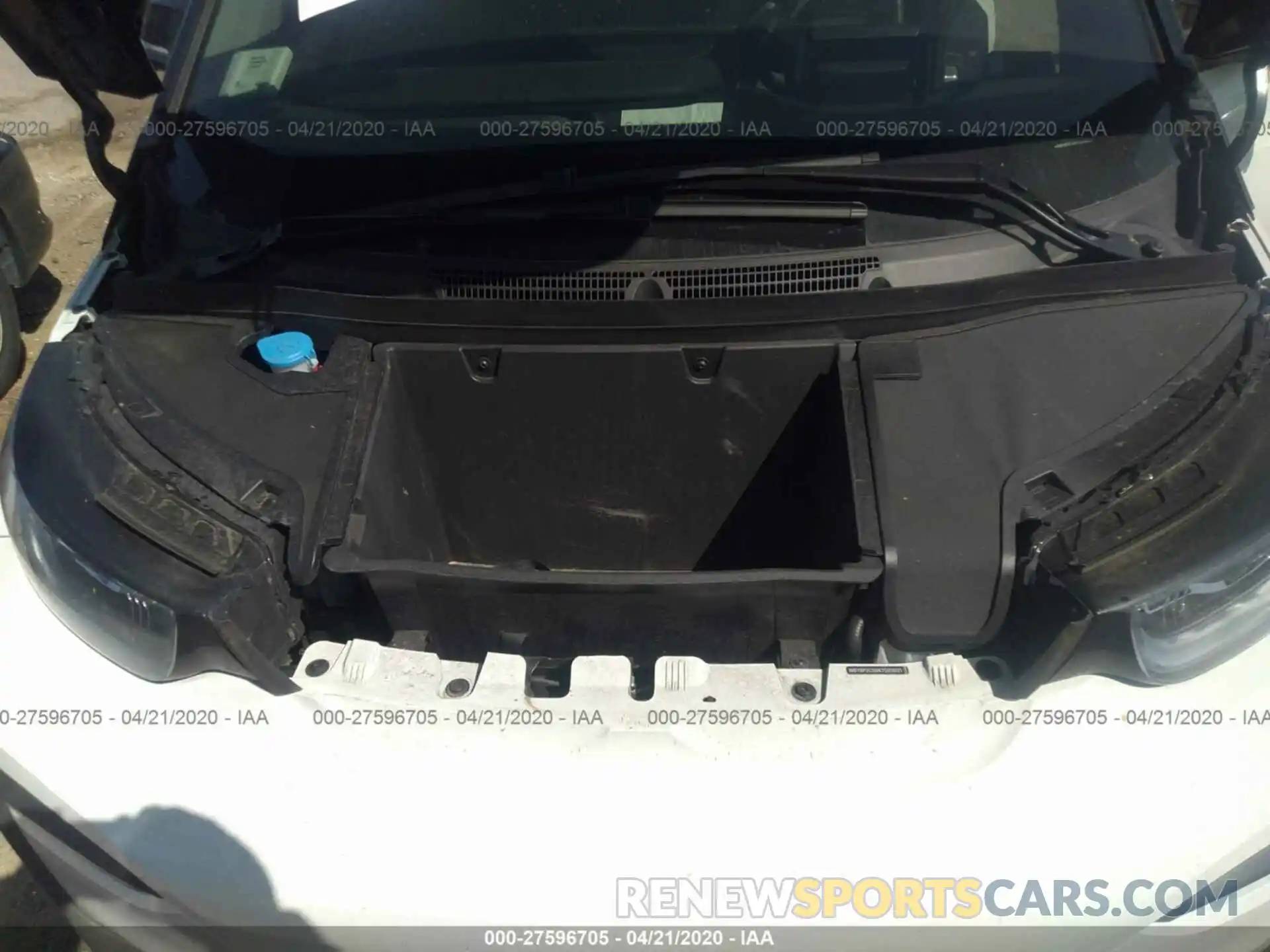 10 Photograph of a damaged car WBY8P2C56K7D23031 BMW I3 2019