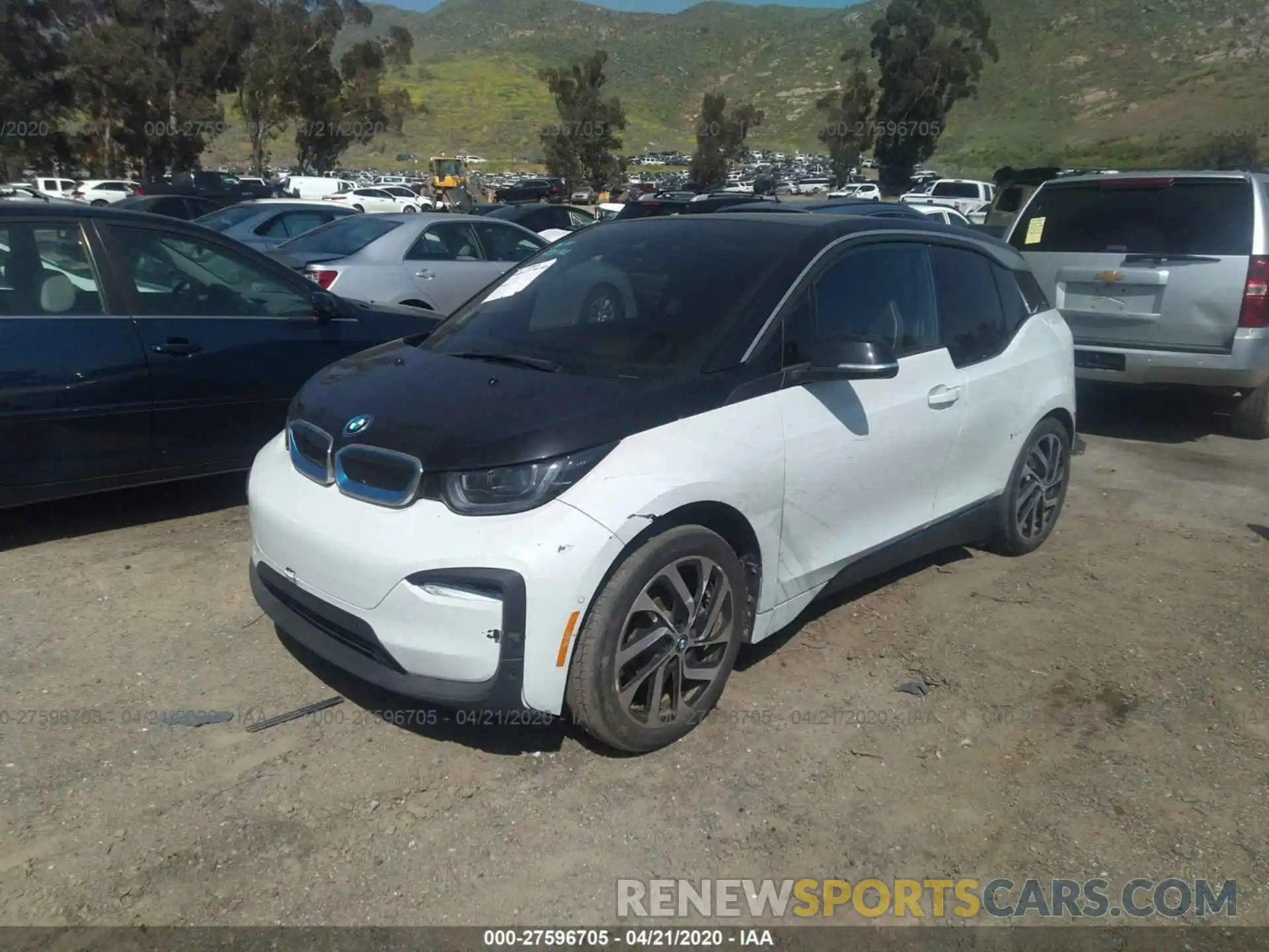 2 Фотография поврежденного автомобиля WBY8P2C56K7D23031 BMW I3 2019