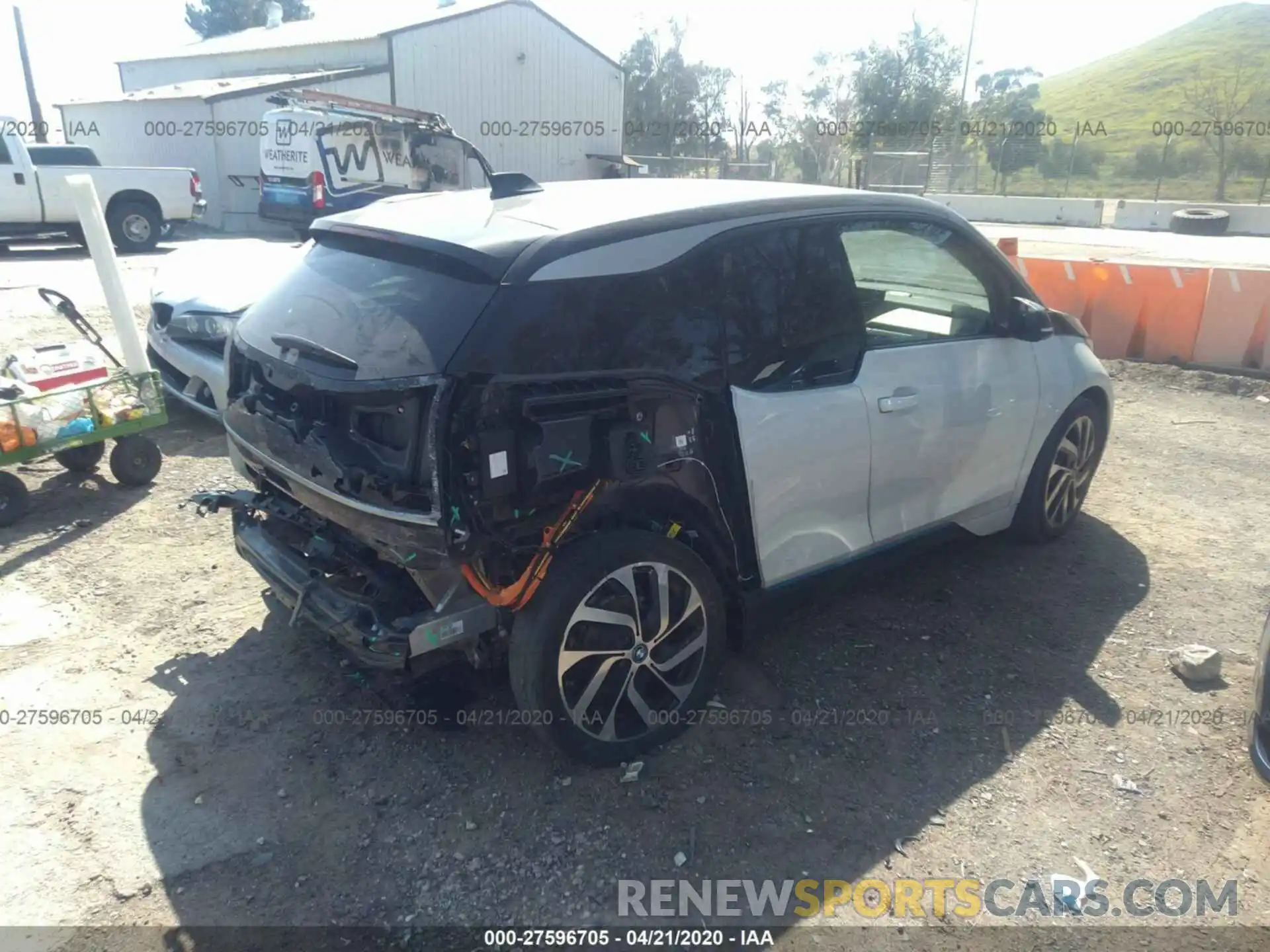 4 Photograph of a damaged car WBY8P2C56K7D23031 BMW I3 2019