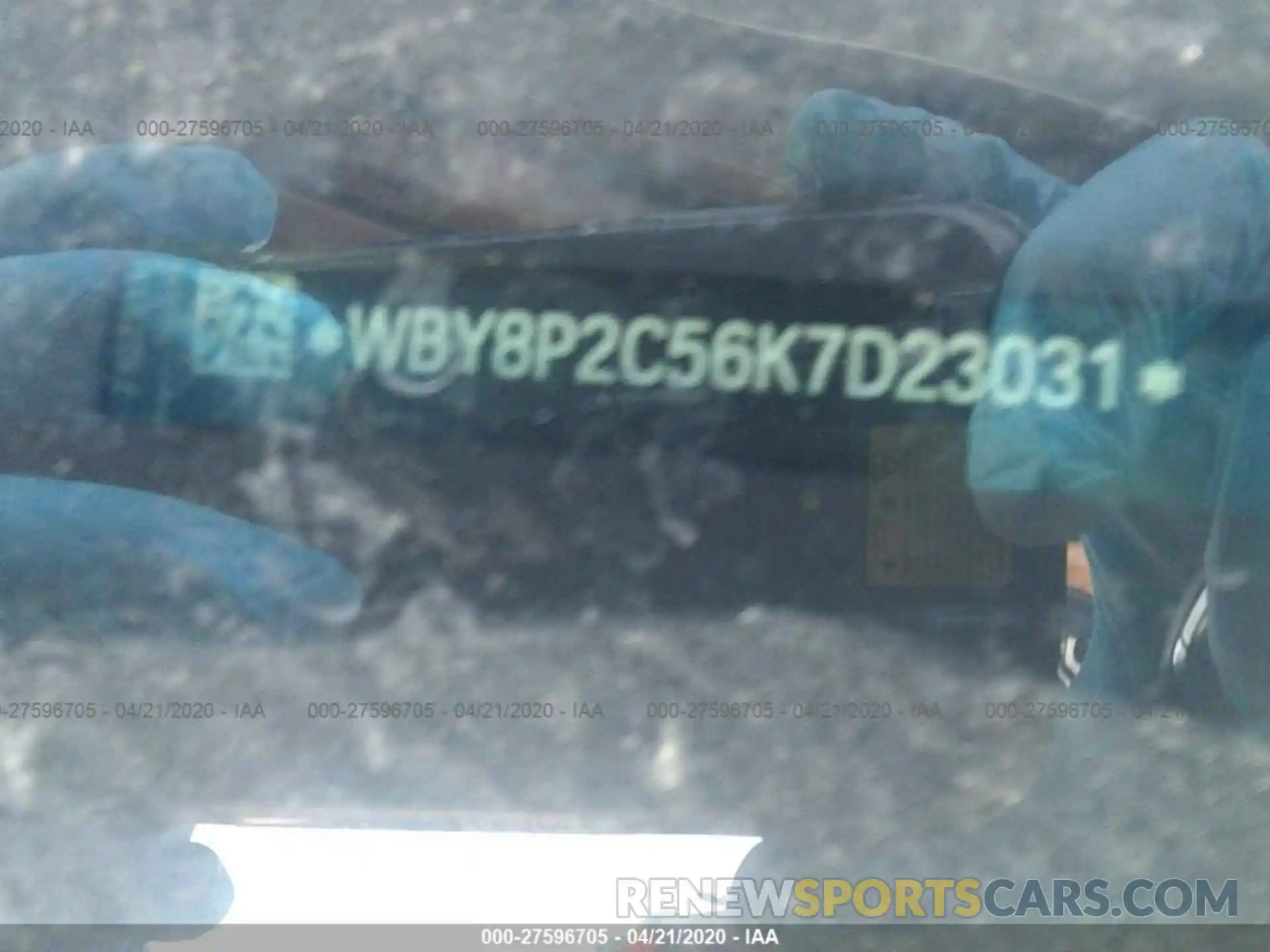 9 Photograph of a damaged car WBY8P2C56K7D23031 BMW I3 2019