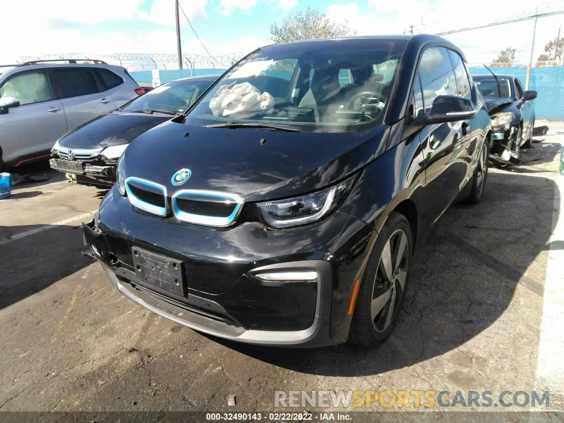 2 Фотография поврежденного автомобиля WBY8P2C58K7D80279 BMW I3 2019