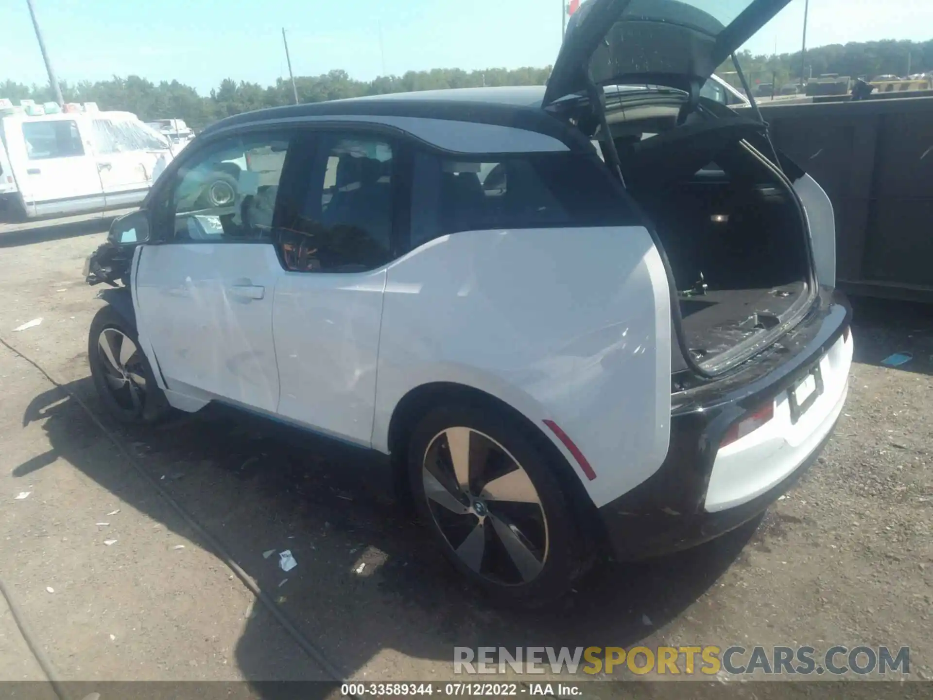 3 Photograph of a damaged car WBY8P2C59K7D19961 BMW I3 2019