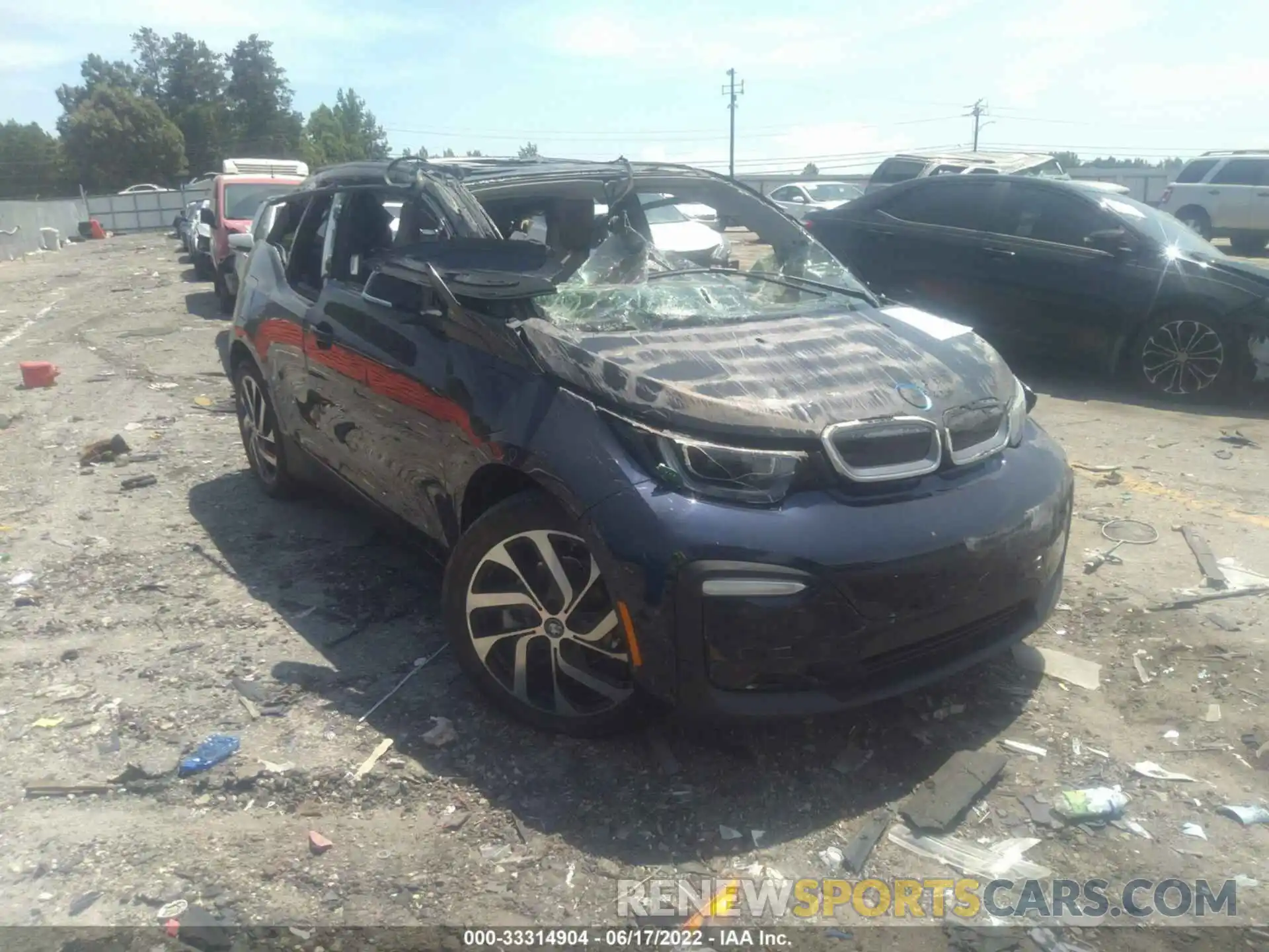 1 Photograph of a damaged car WBY8P4C50K7D19925 BMW I3 2019