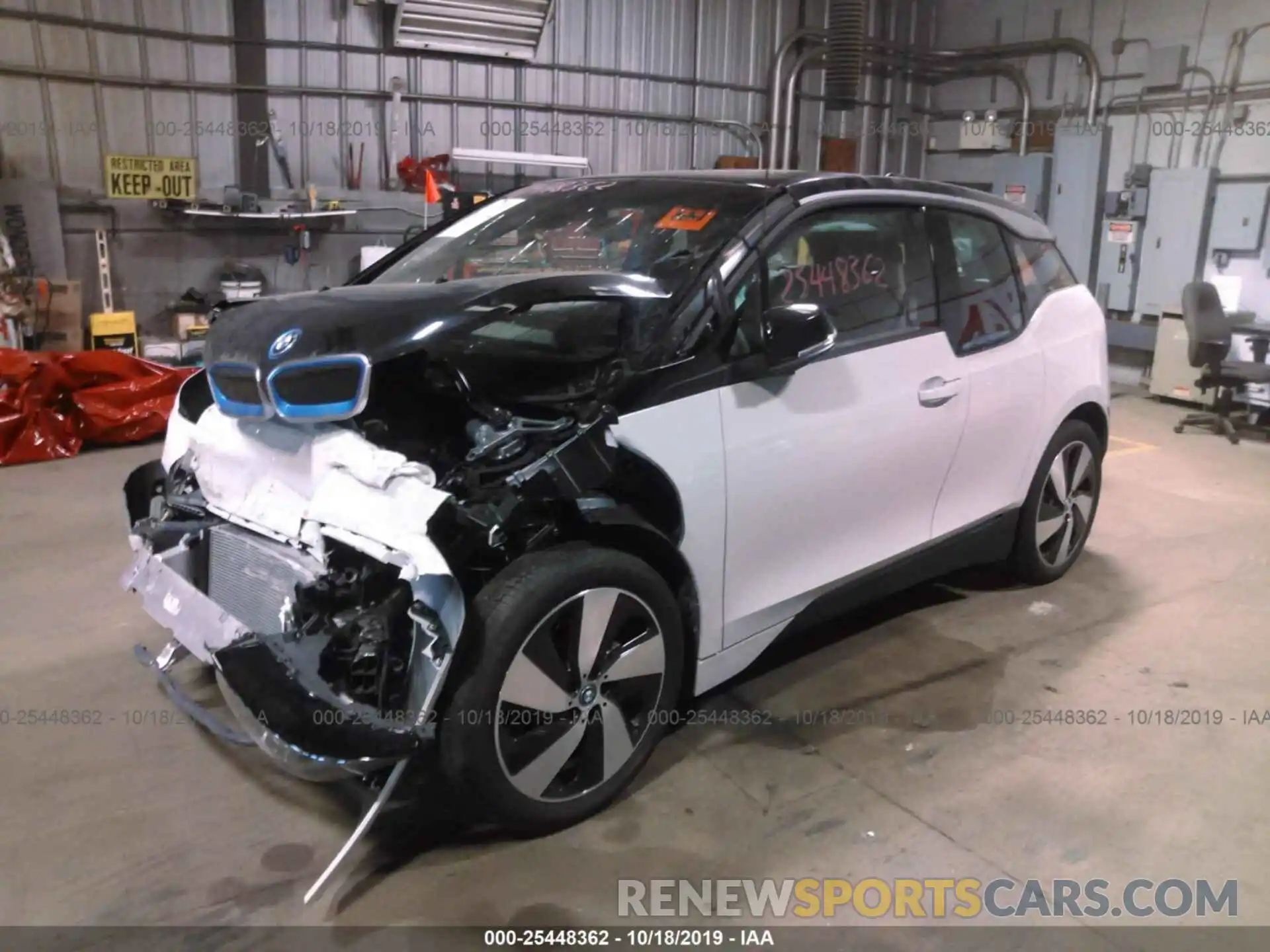 2 Photograph of a damaged car WBY8P4C50K7D65755 BMW I3 2019