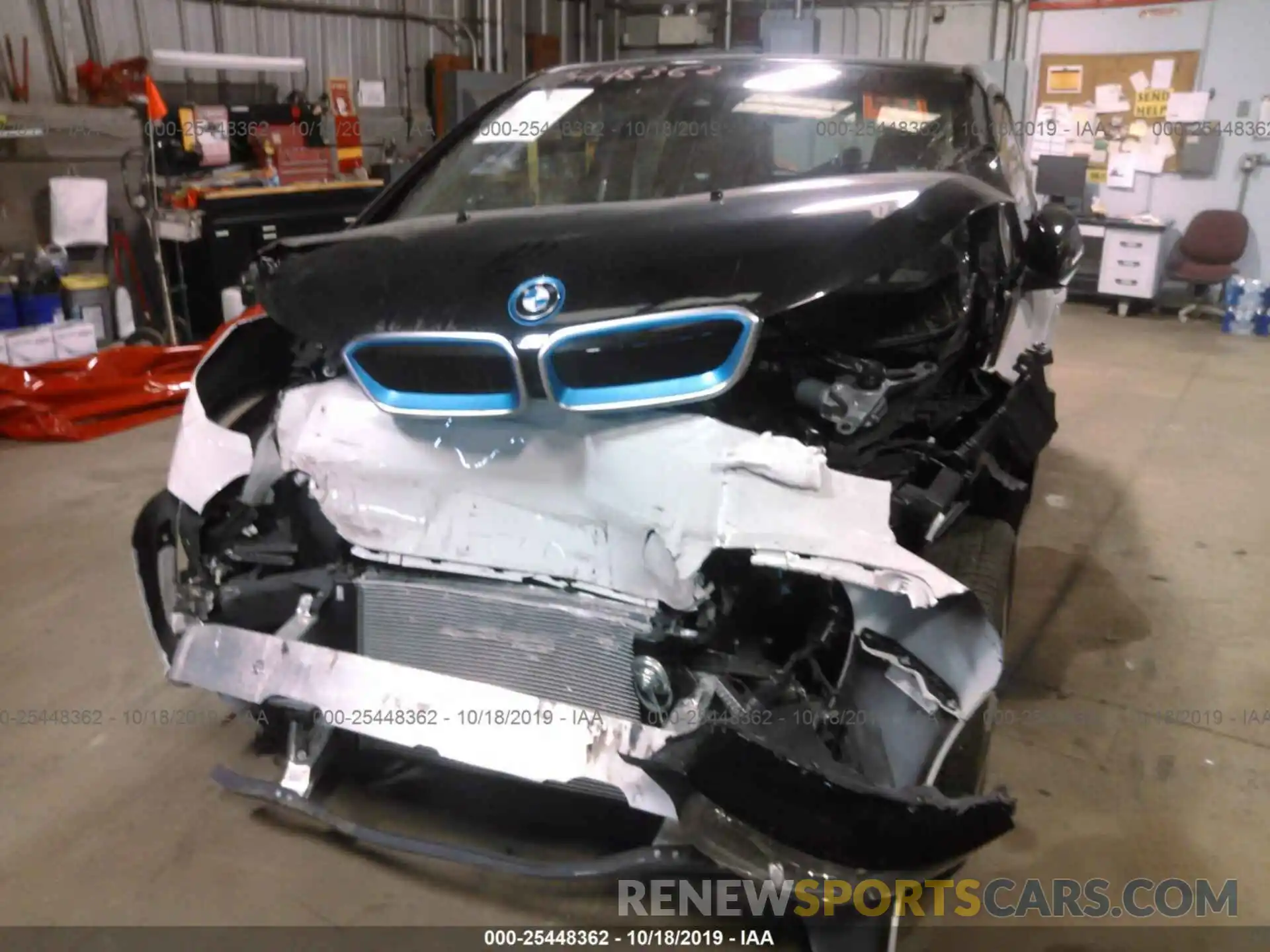 6 Photograph of a damaged car WBY8P4C50K7D65755 BMW I3 2019