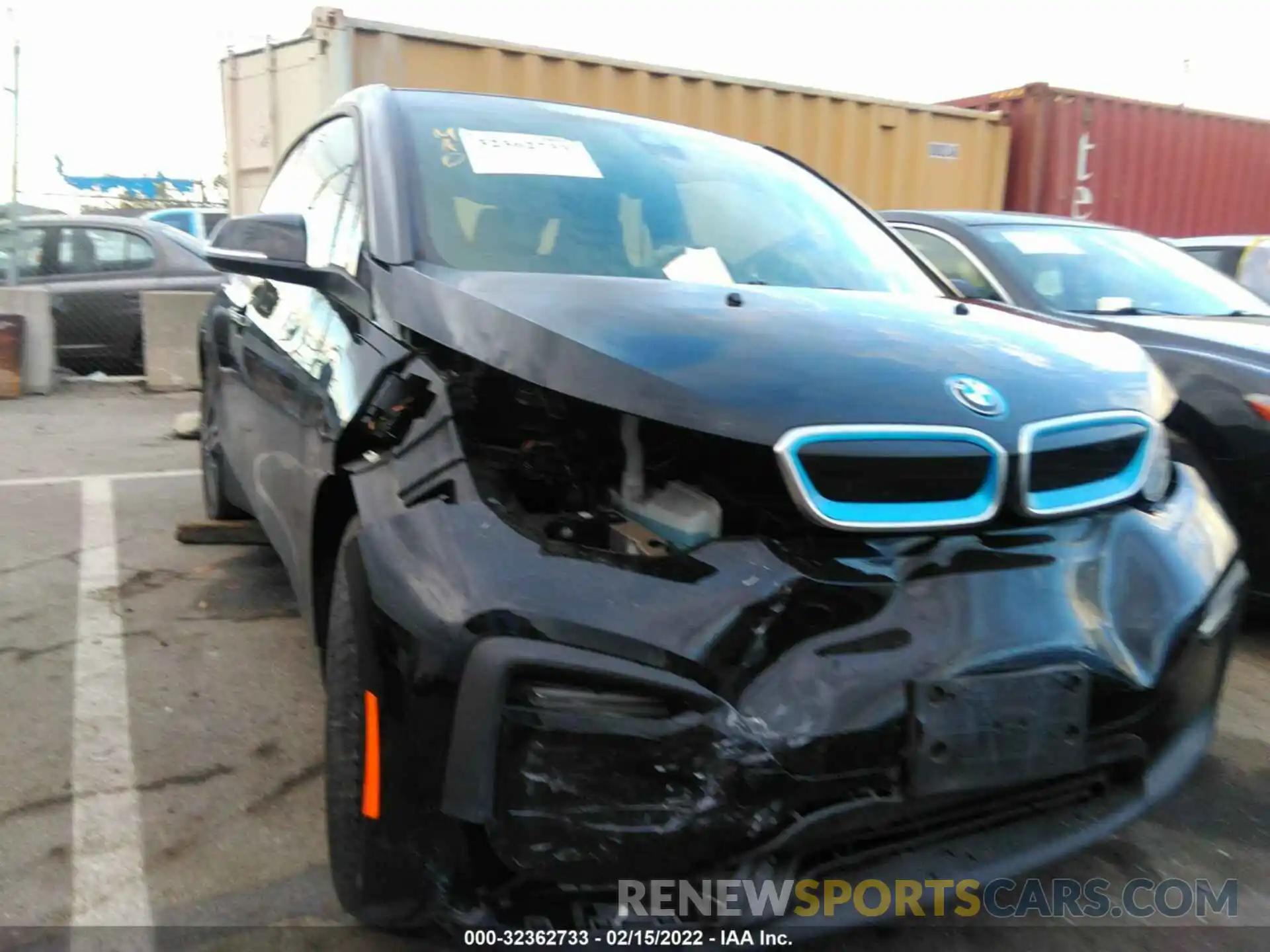 6 Photograph of a damaged car WBY8P4C50K7D66873 BMW I3 2019