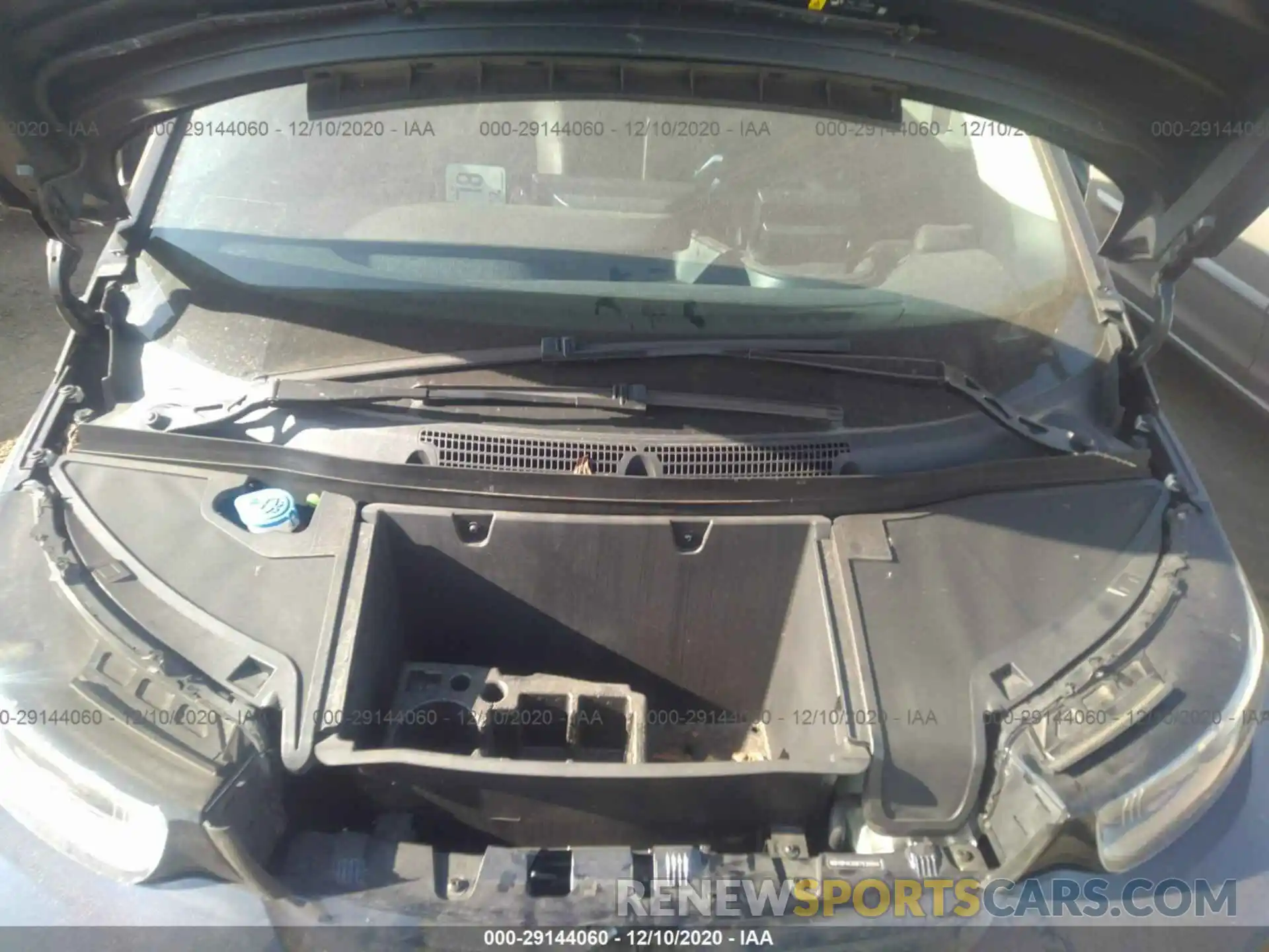 10 Photograph of a damaged car WBY8P4C50K7E30054 BMW I3 2019