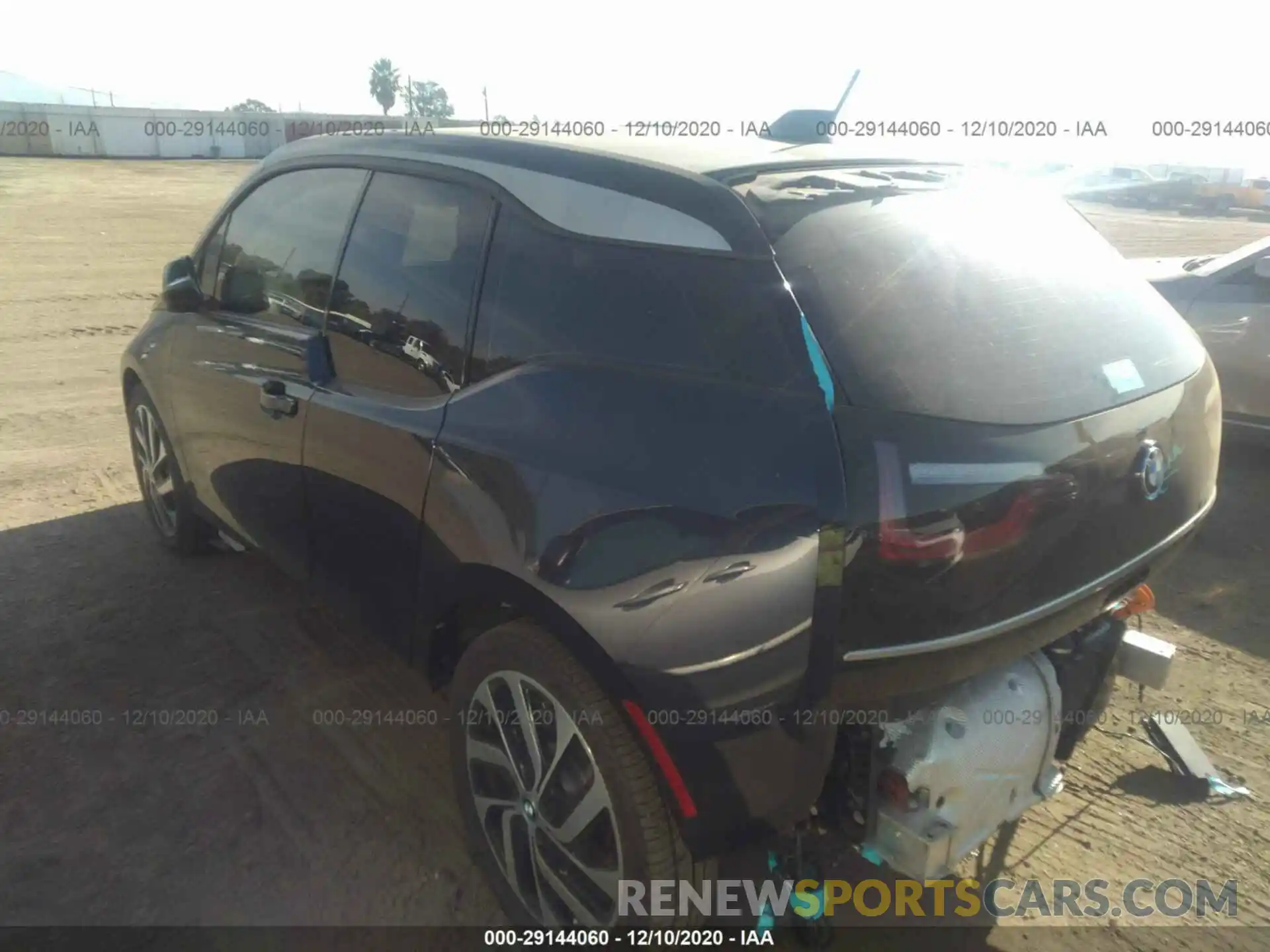 3 Photograph of a damaged car WBY8P4C50K7E30054 BMW I3 2019