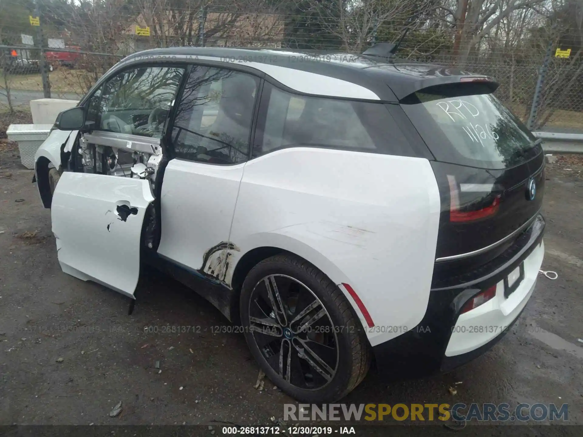 3 Фотография поврежденного автомобиля WBY8P4C50K7E48523 BMW I3 2019