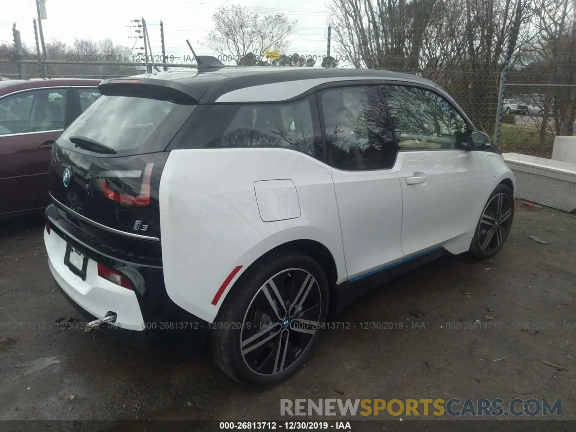 4 Фотография поврежденного автомобиля WBY8P4C50K7E48523 BMW I3 2019