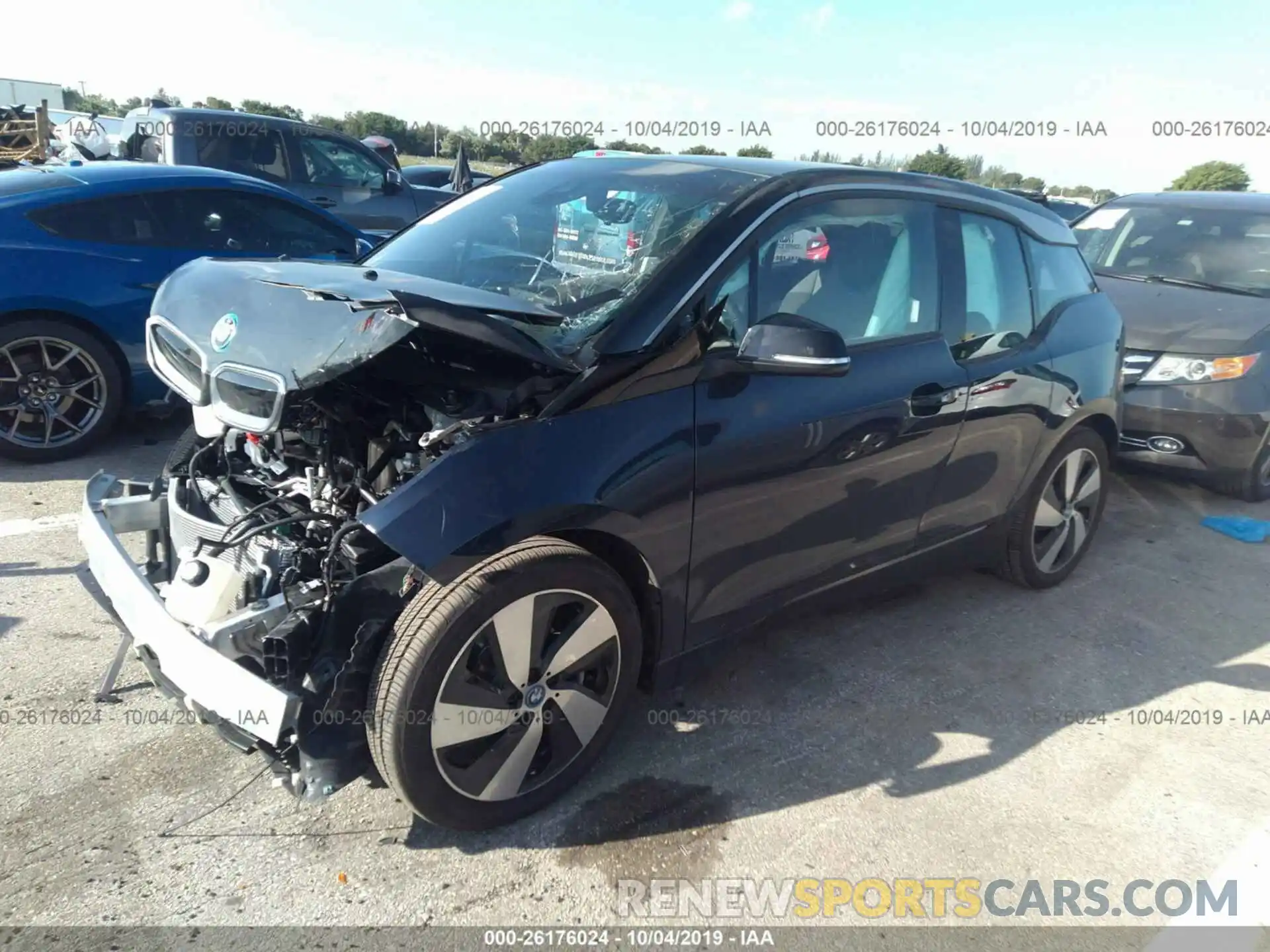 2 Photograph of a damaged car WBY8P4C51K7D01966 BMW I3 2019