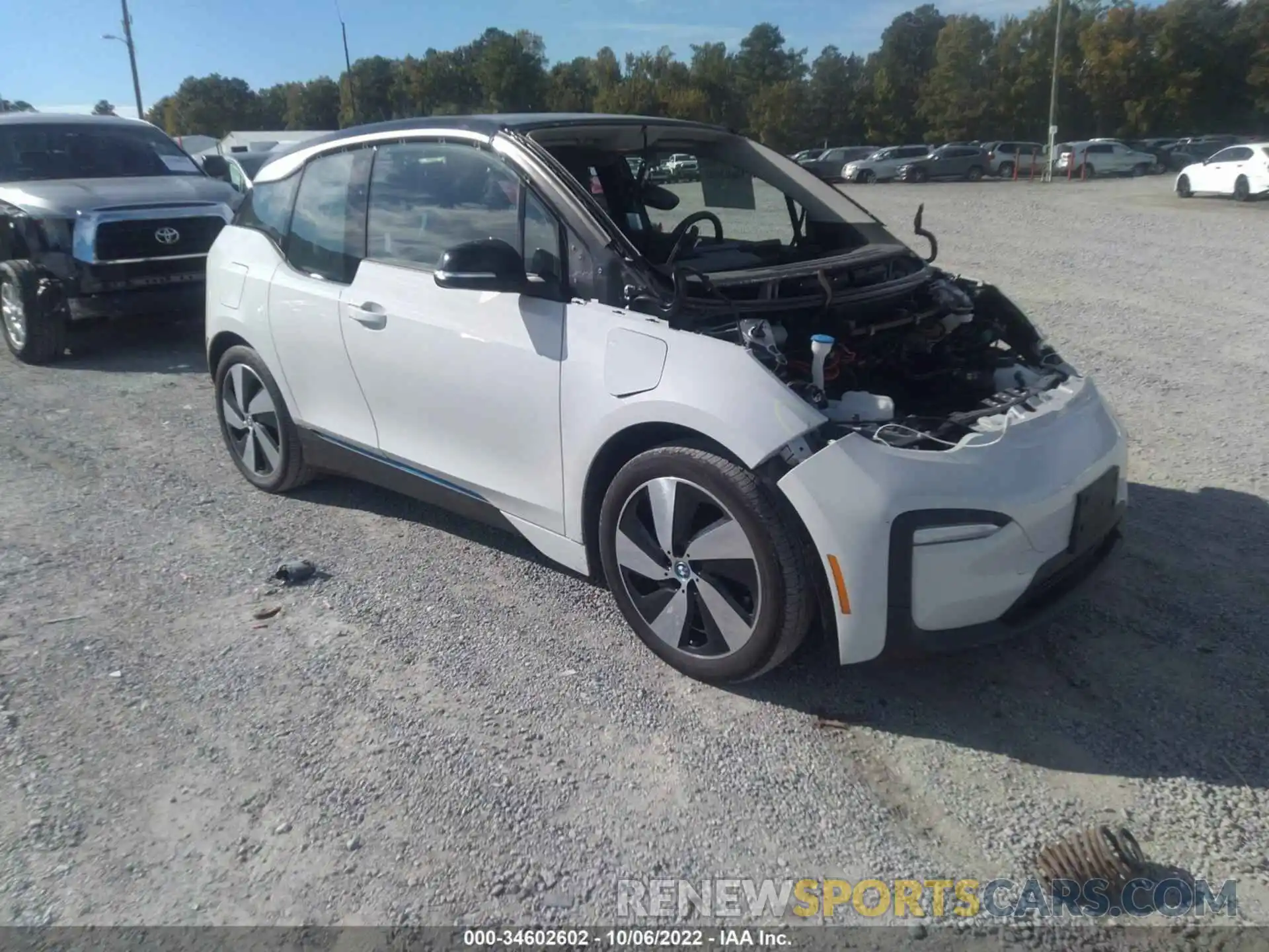 1 Фотография поврежденного автомобиля WBY8P4C52K7D98336 BMW I3 2019