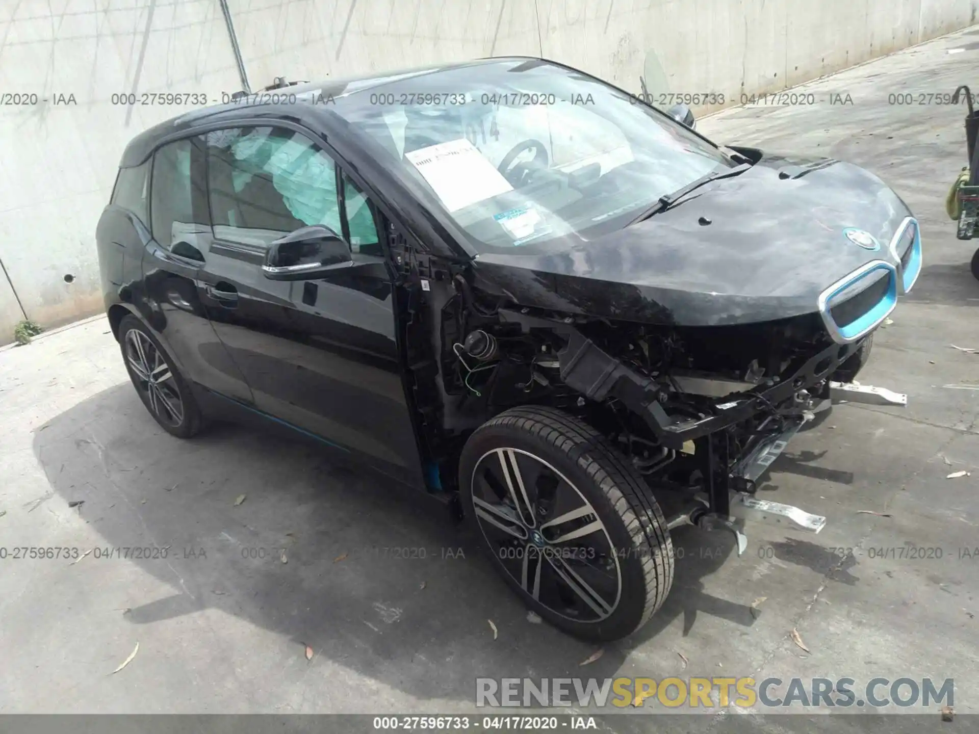 1 Photograph of a damaged car WBY8P4C52K7D99521 BMW I3 2019