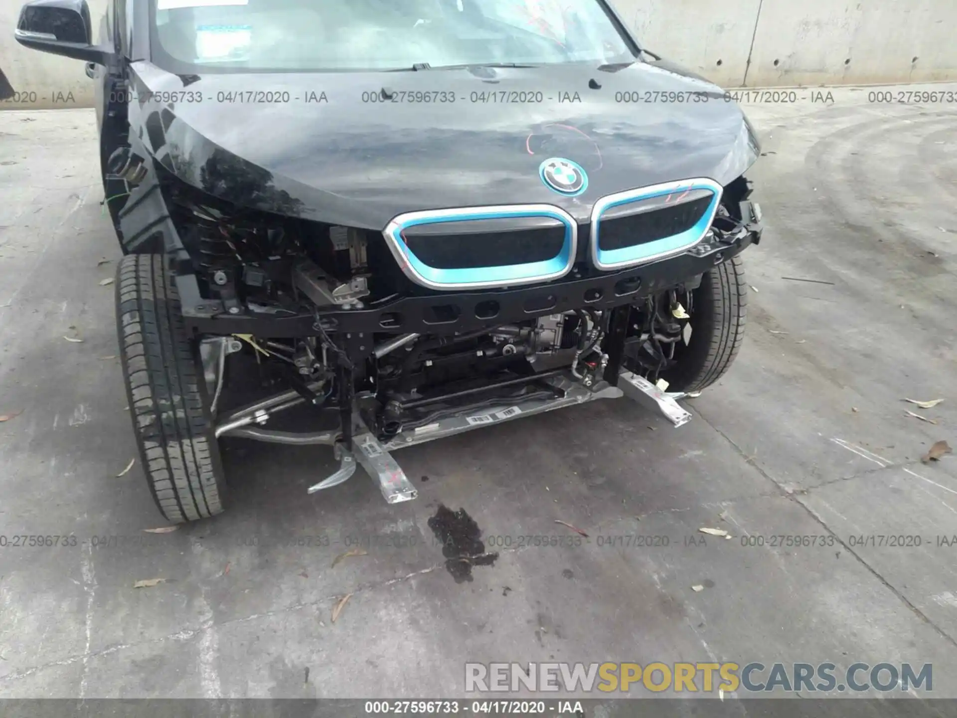 6 Photograph of a damaged car WBY8P4C52K7D99521 BMW I3 2019