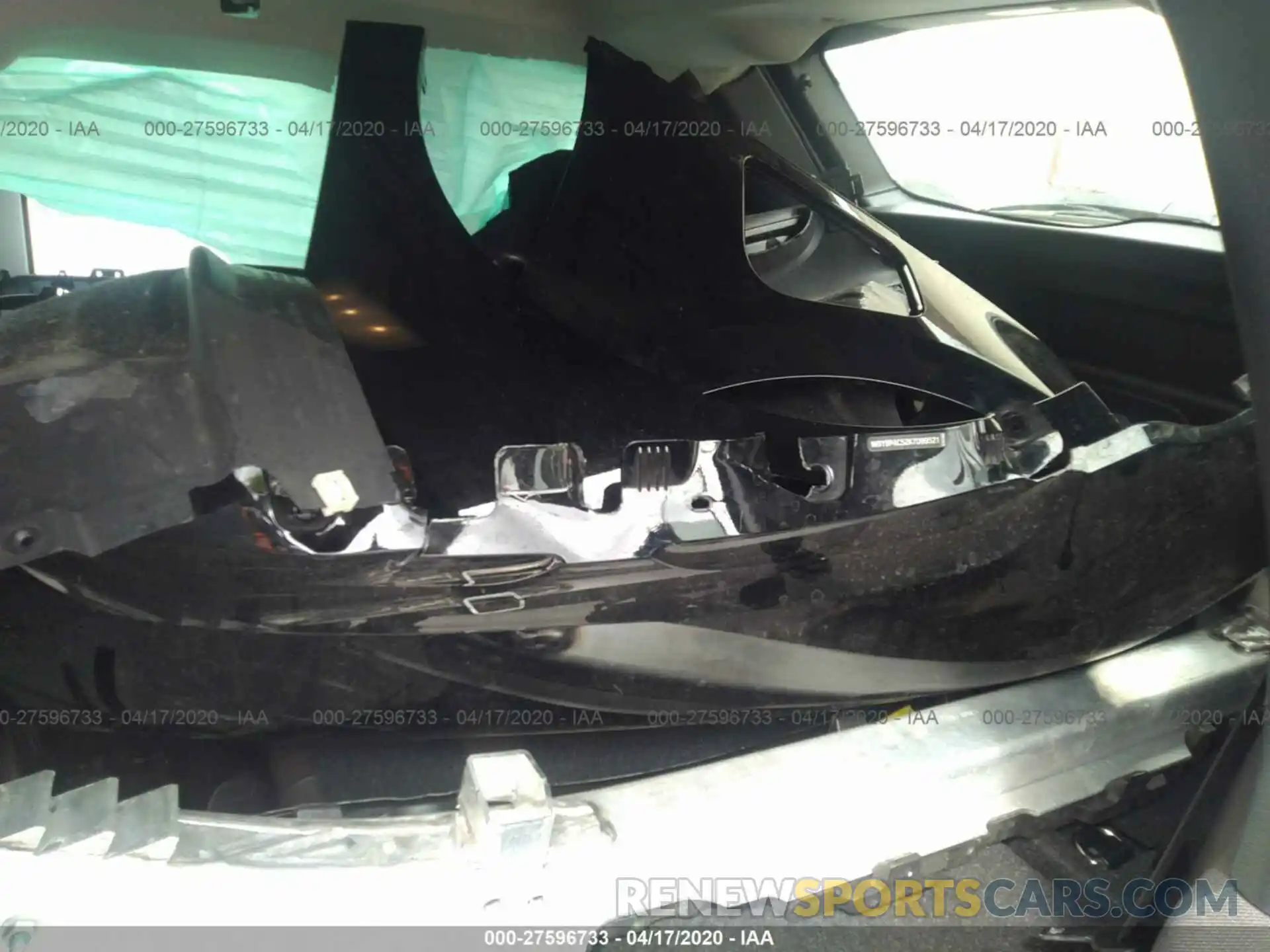 8 Photograph of a damaged car WBY8P4C52K7D99521 BMW I3 2019