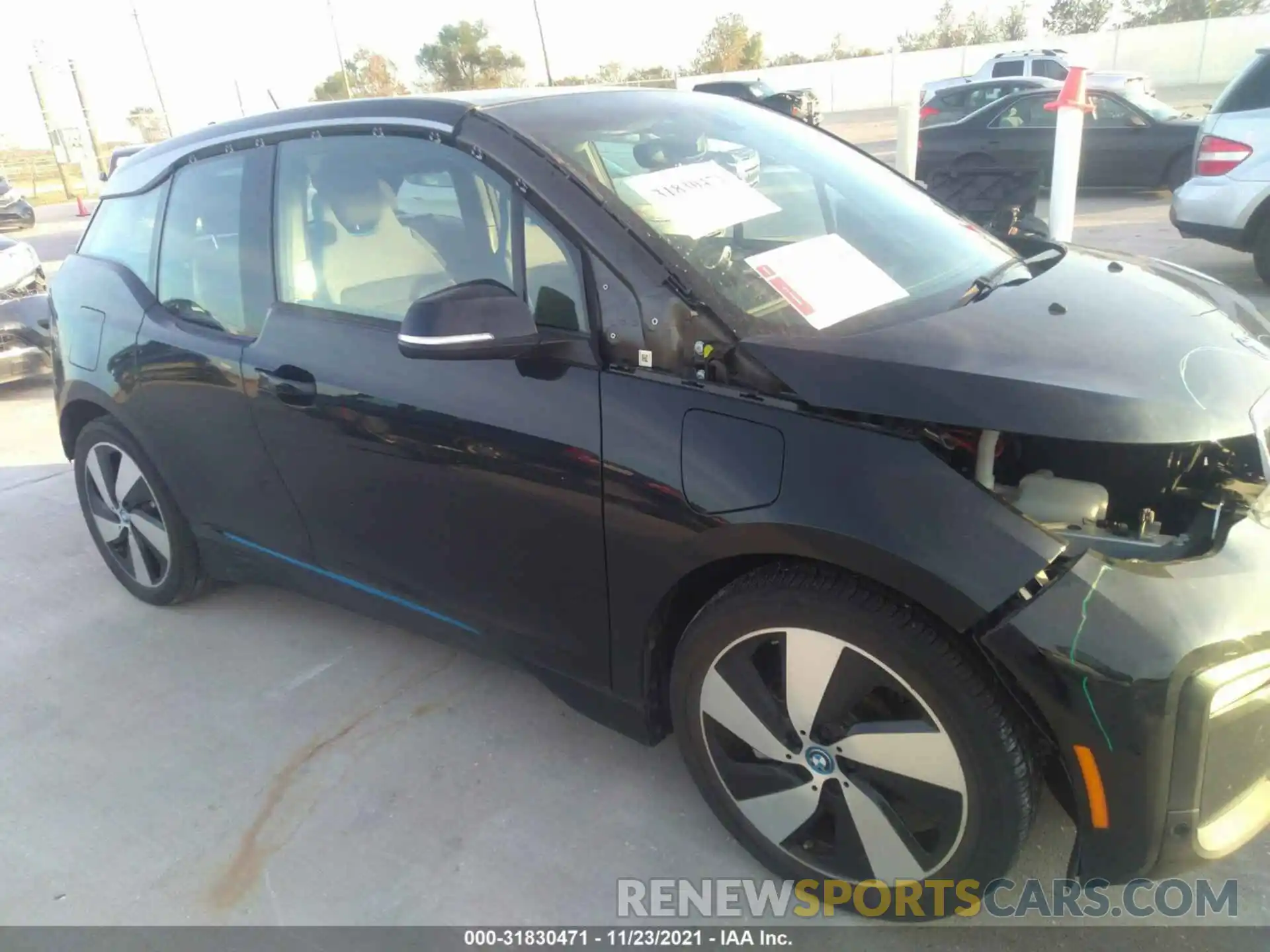 1 Photograph of a damaged car WBY8P4C54K7E53837 BMW I3 2019