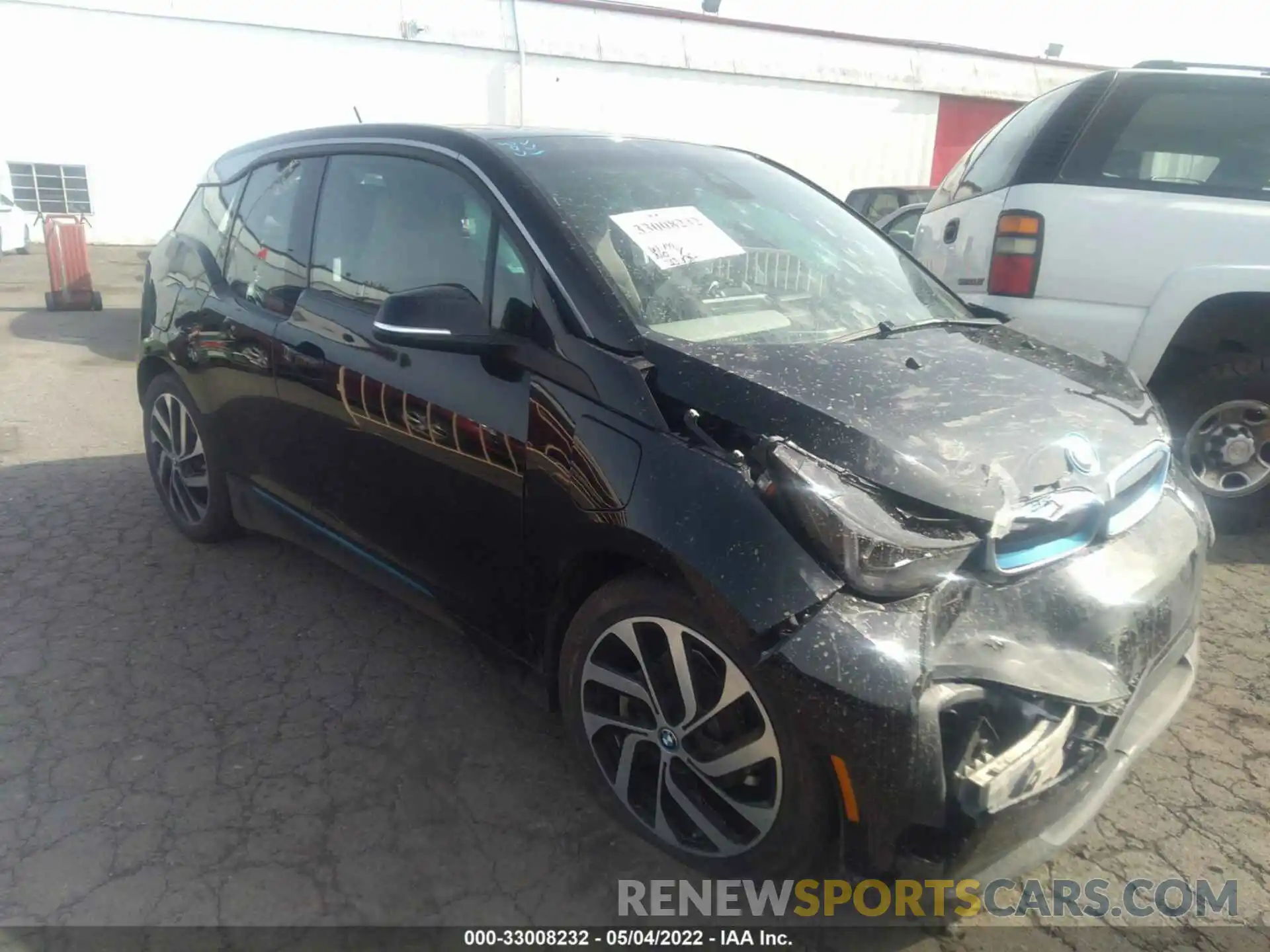 1 Photograph of a damaged car WBY8P4C54K7E58407 BMW I3 2019