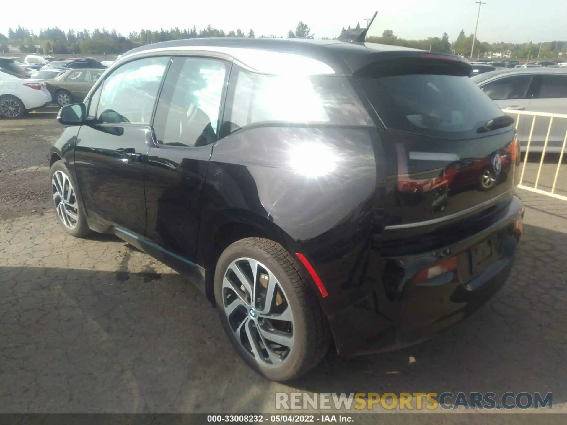 3 Photograph of a damaged car WBY8P4C54K7E58407 BMW I3 2019