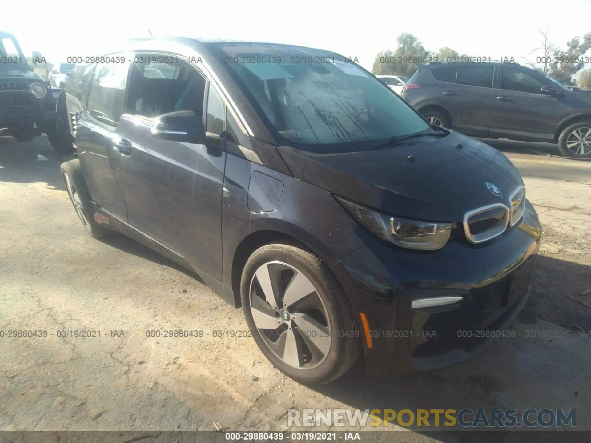 1 Photograph of a damaged car WBY8P4C55K7E00516 BMW I3 2019