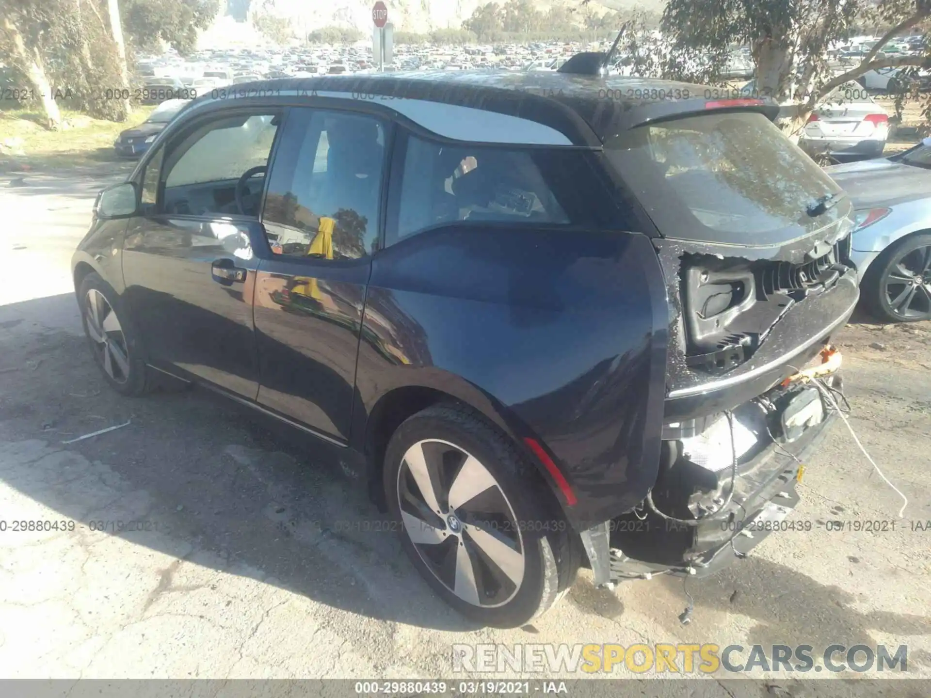 3 Photograph of a damaged car WBY8P4C55K7E00516 BMW I3 2019